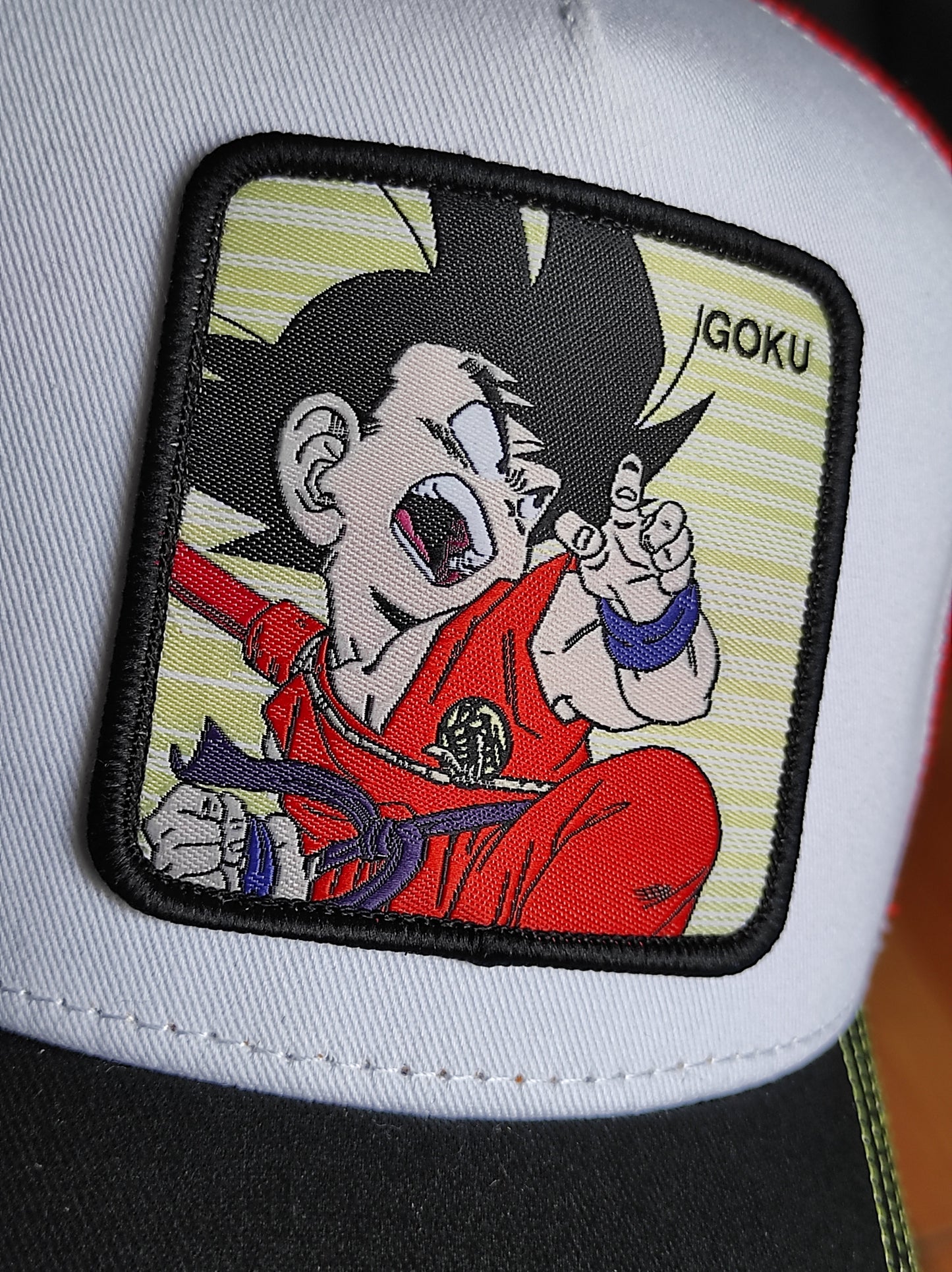 Gorra Trucker Snapback Goku Dragon Ball de Capslab
