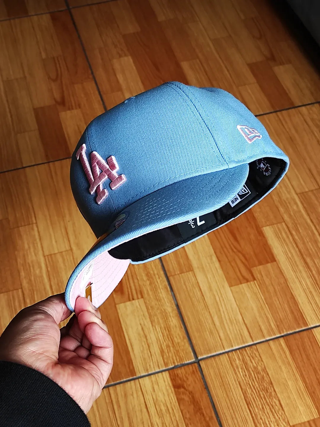 New Era Los Angeles Dodgers campeones serie mundial 2024 rosa cielo 59fifty
