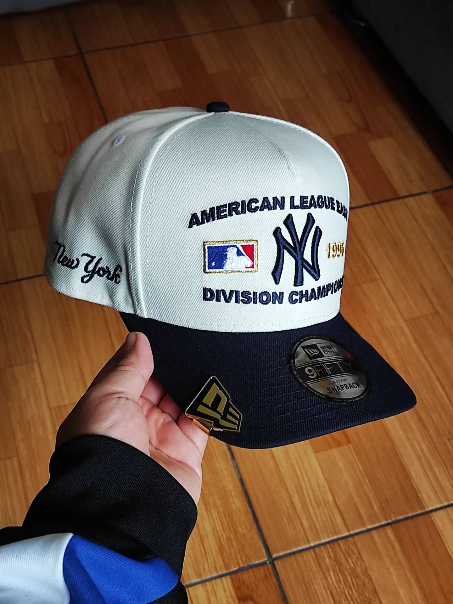Gorra New Era New York Yankees MLB League Chrome Navy 9FIFTY AFRAME Snapback
