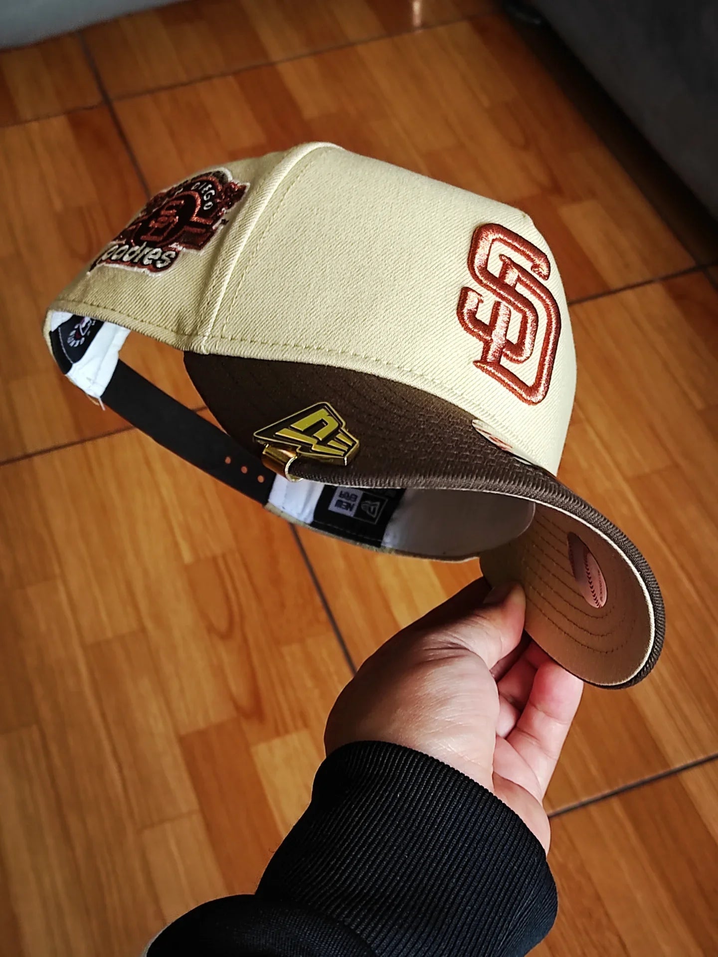 New Era Padres de San Diego dos tiene 9FORTY A-FRAME SNAPBACK