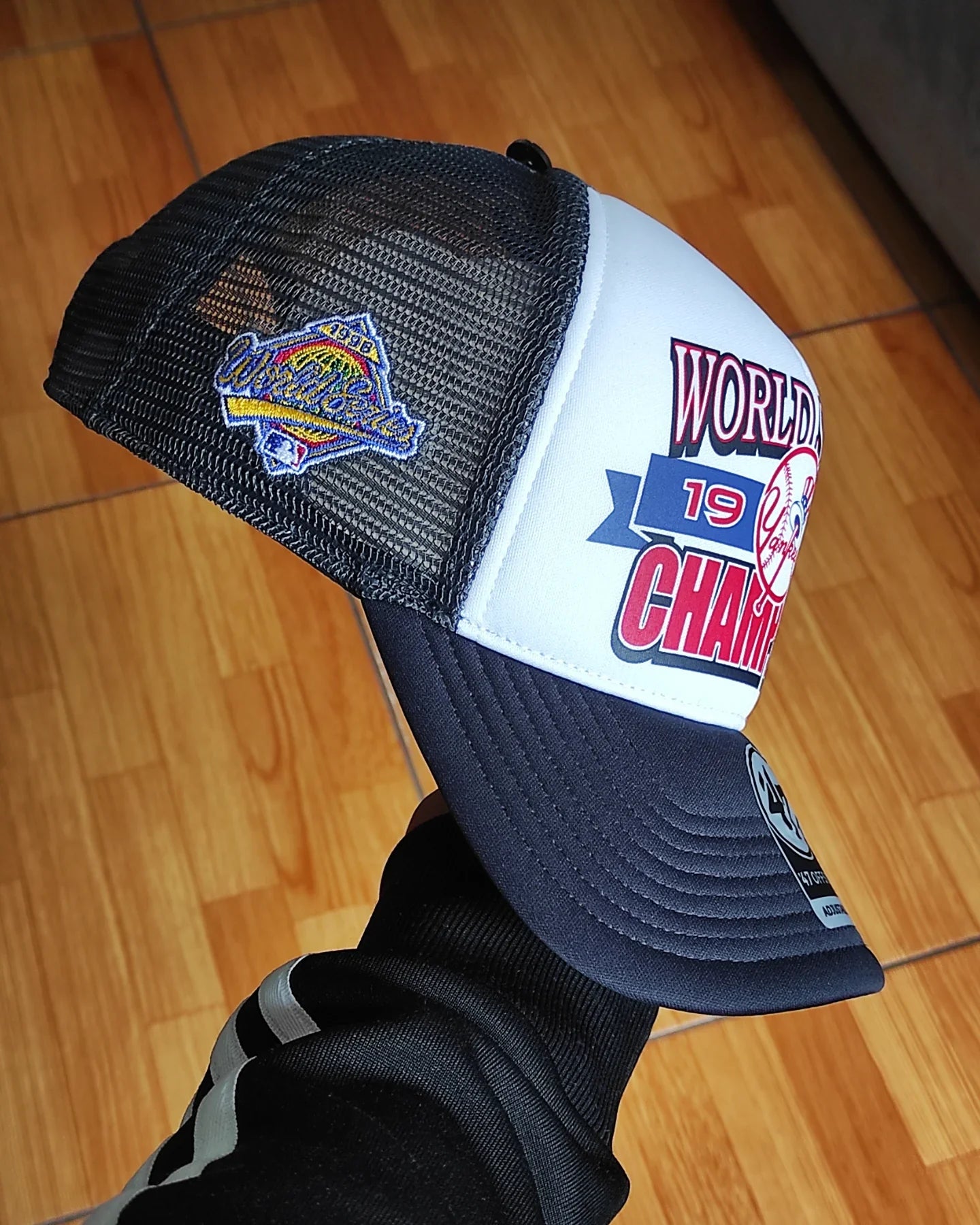 Gorra trucker 47 Brand New York Yankees World Series azul marino con espuma y cierre a presión