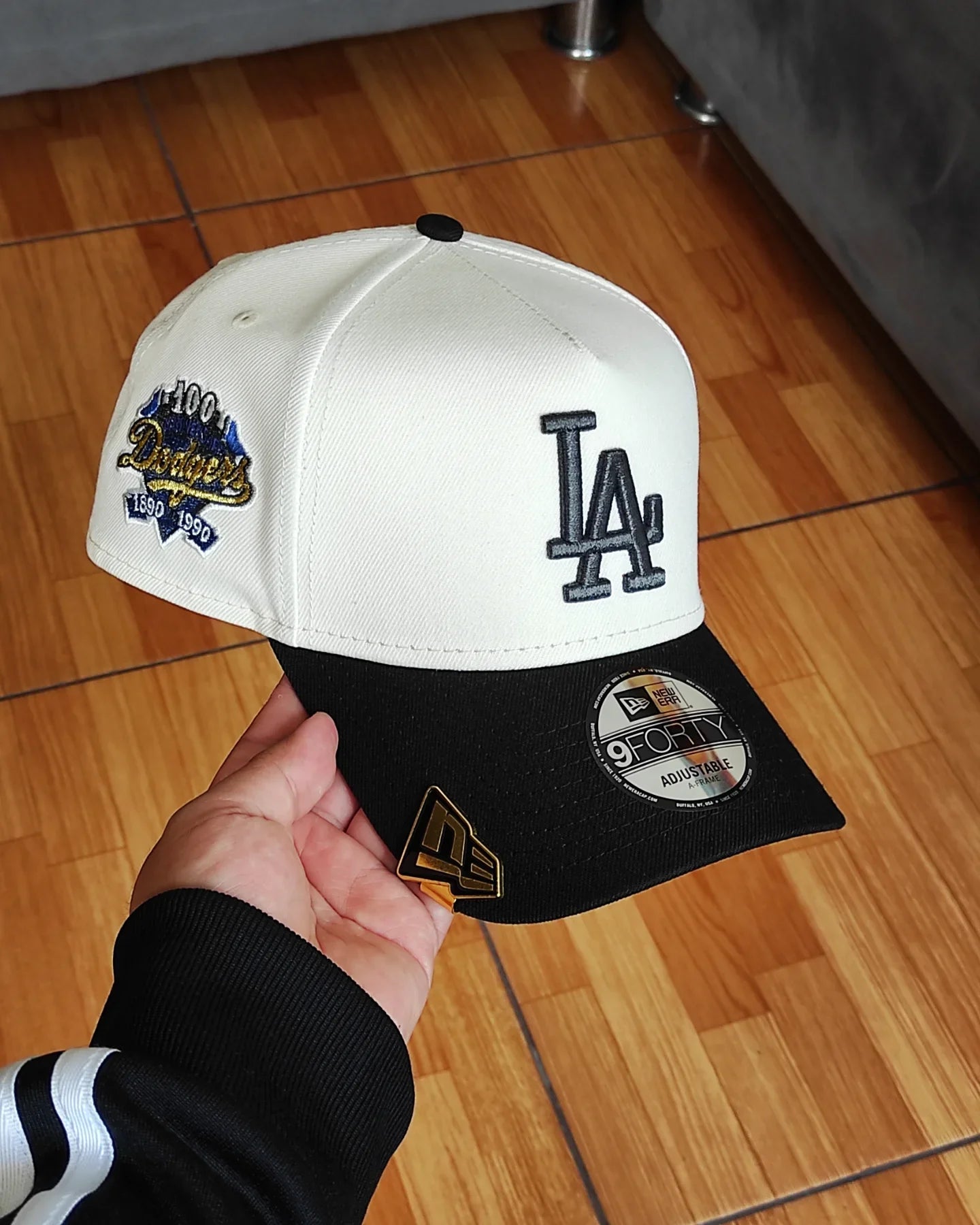 New Era Los Angeles Dodgers 100 aniversario Cromado negro 9 Forty A-FRAME
