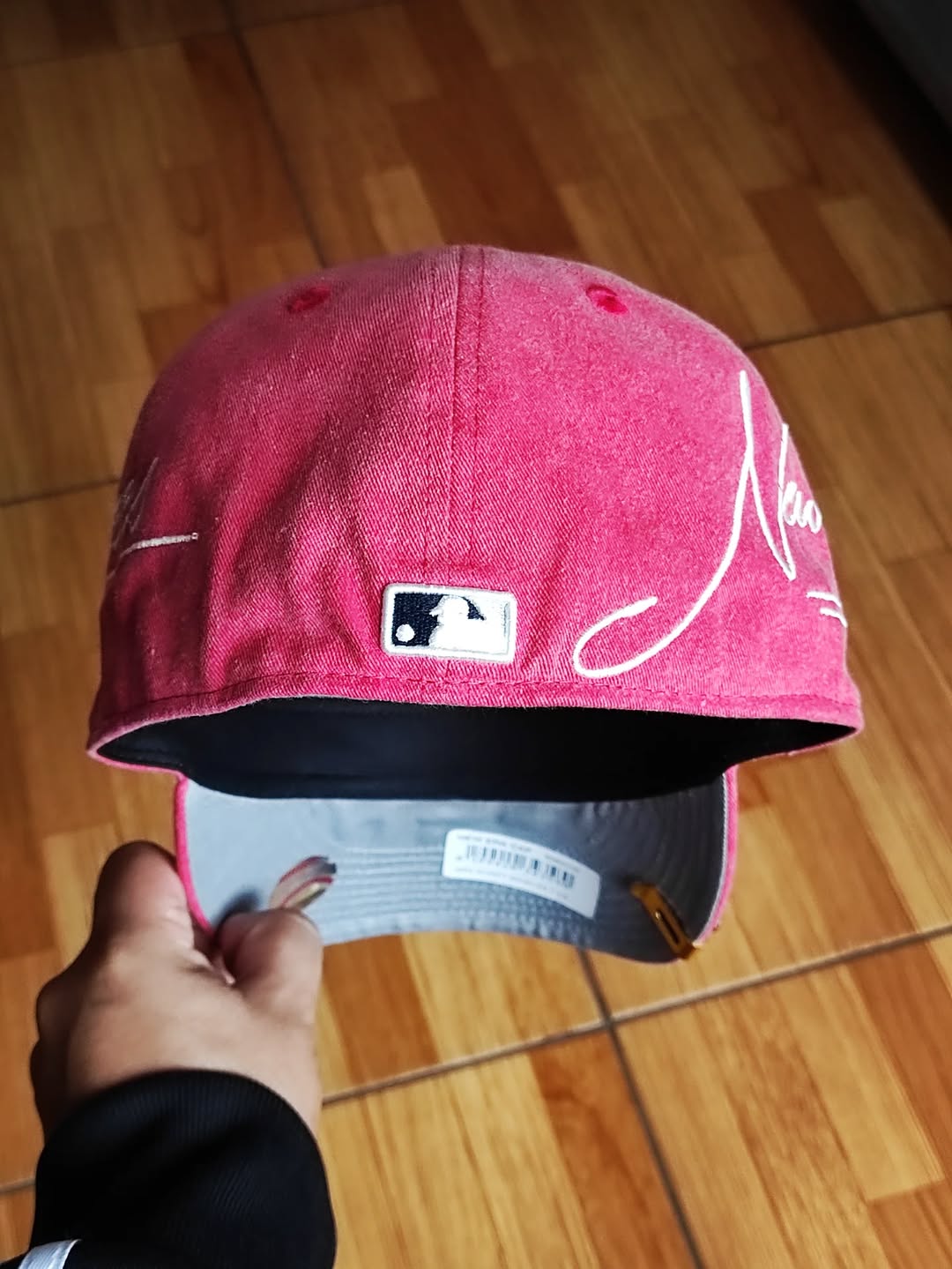 Gorra New Era 59Fifty New York Yankees MLB Script Coral