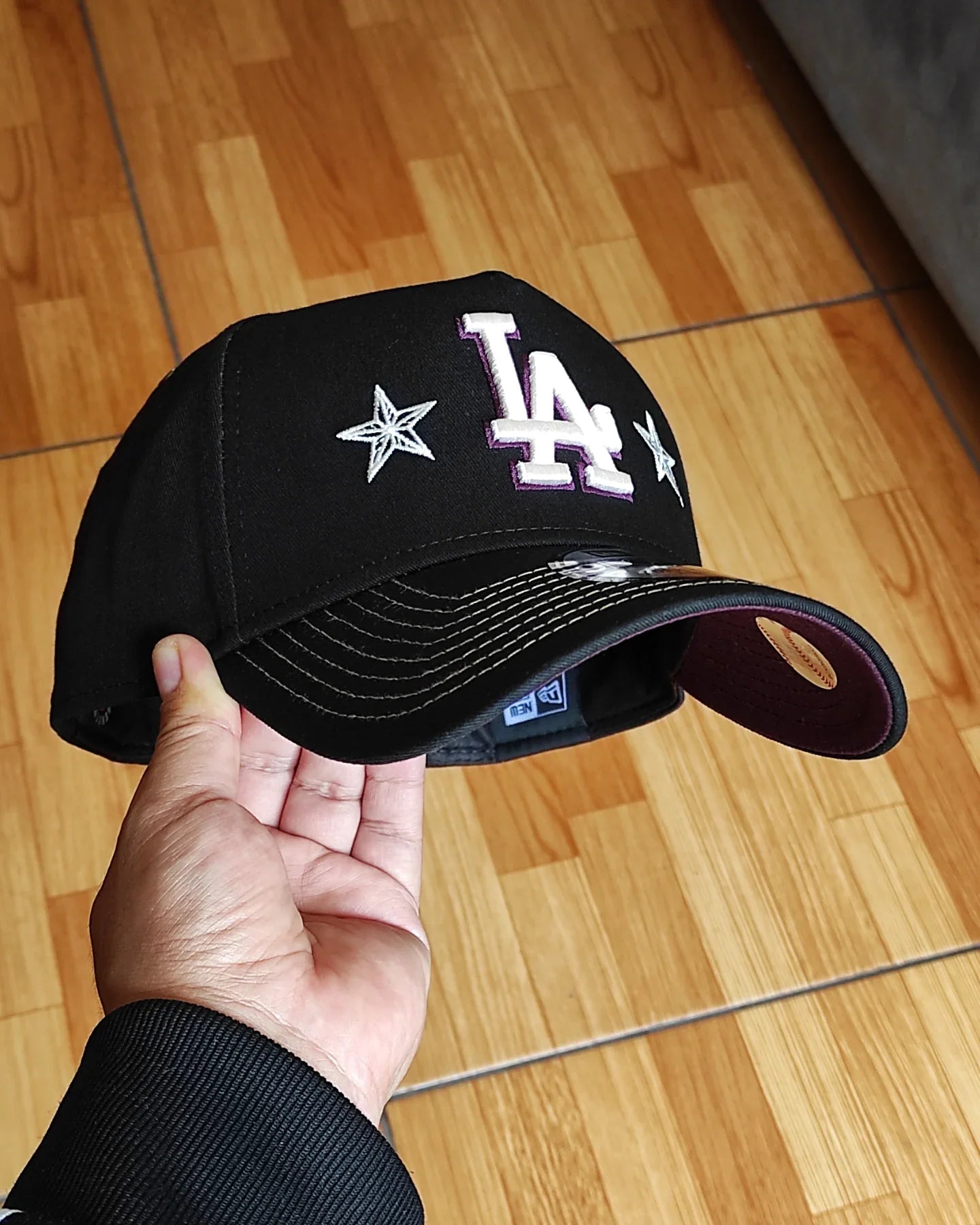 Gorra New Era Los Angeles Dodgers Star ✨ negra/morada 9 FORTY A-FRAME