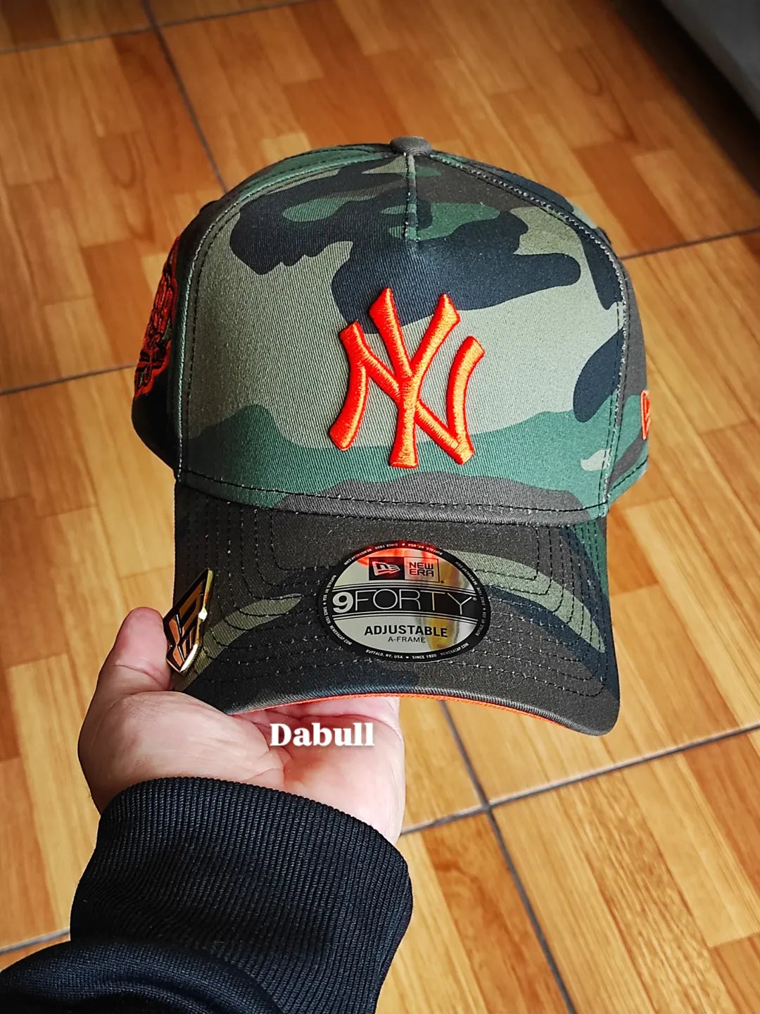 Gorra New Era New York Yankees World Series 1999 Edición Camuflaje 9Forty A-Frame Snapback