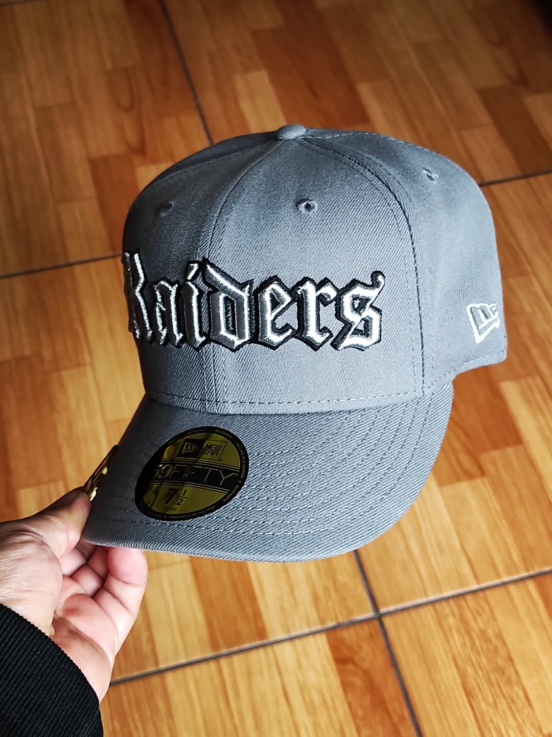 Gorra New Era Las Vegas Raiders 60 aniversario gris 59fifty