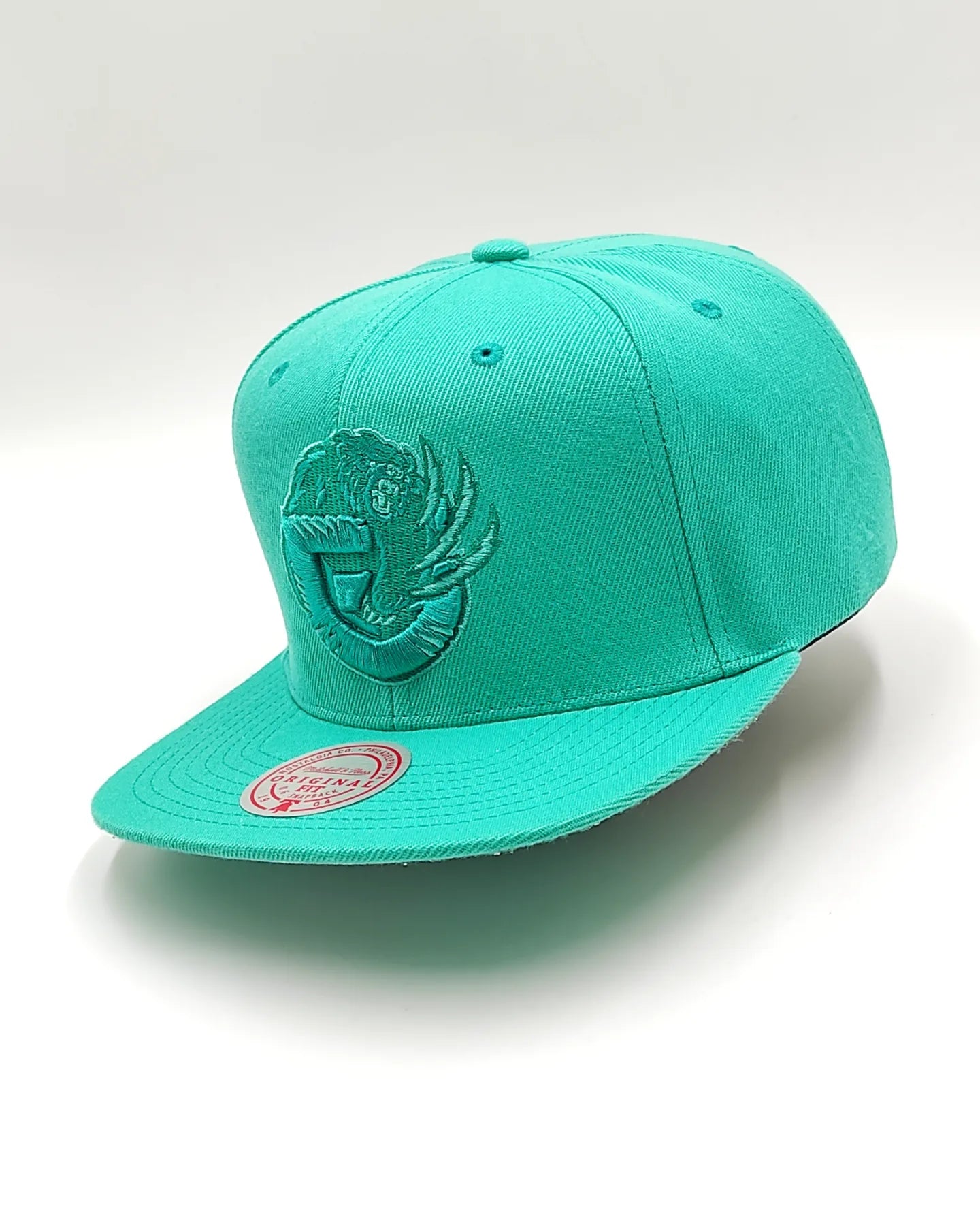 Mitchell & Ness Gorra Snapback Original Fit Monocromática Memphies Grizzlies, color verde azulado
