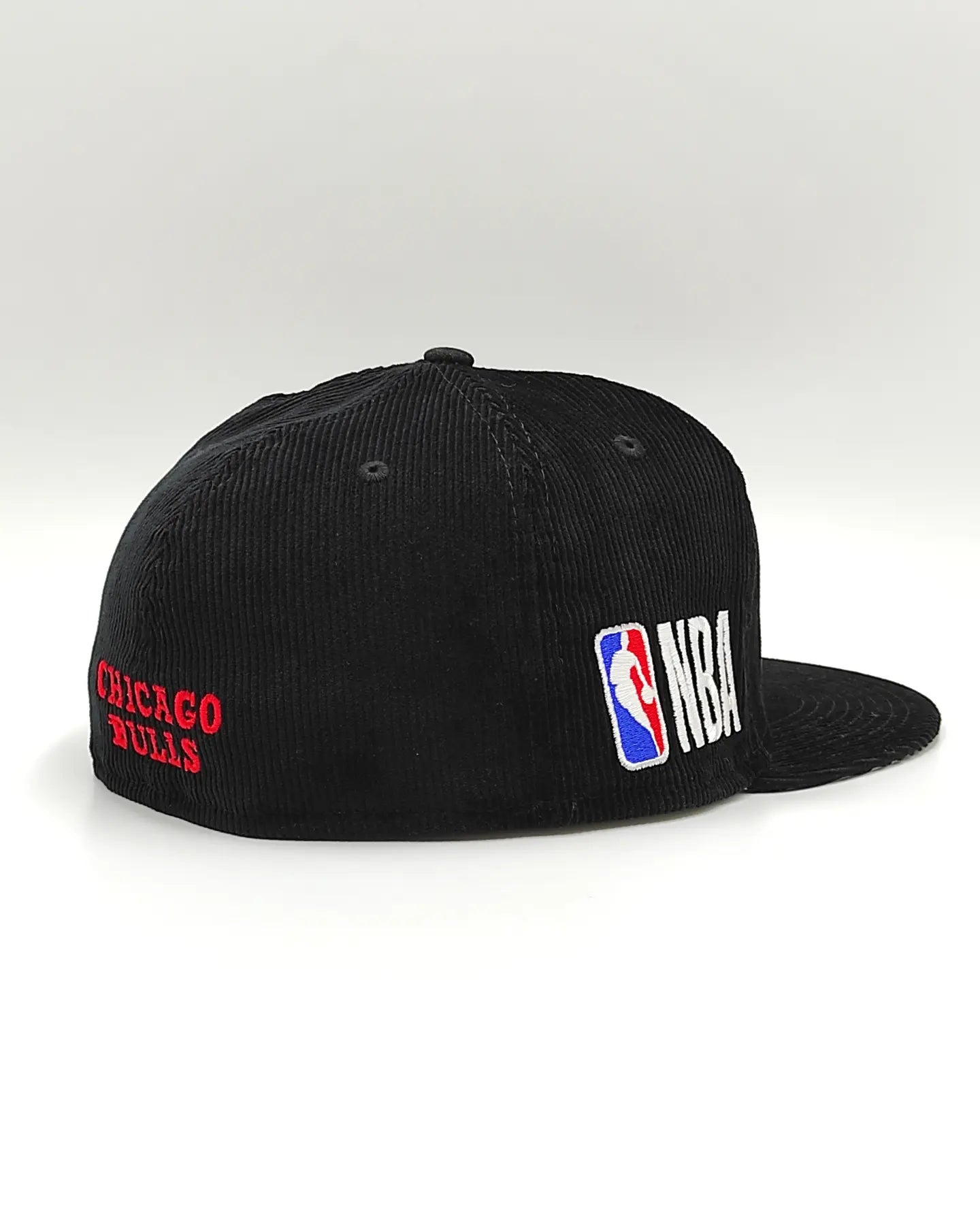 Gorra Ajustada Chicago Bulls OLD SCHOOL CORDUROY SIDE-PATCH Negra de New Era