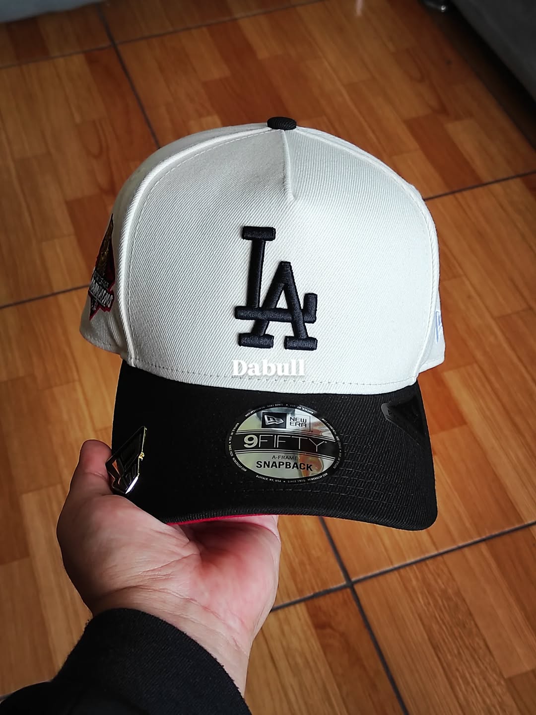 Gorra snapback A-Frame SP 9Fifty Los Angeles Dodgers Chrome Black 2 Tone Campeones Serie Mundial 2024