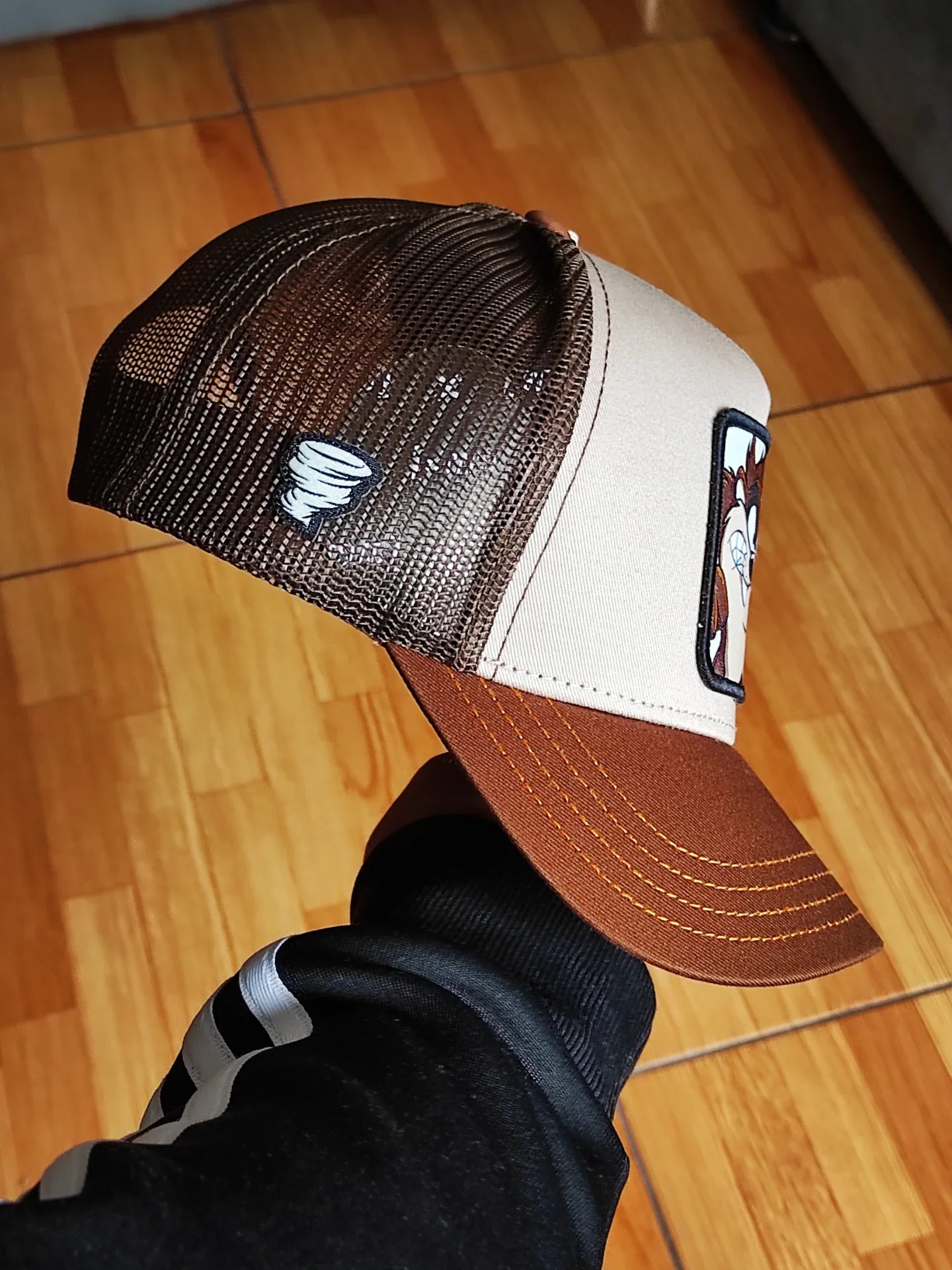 Gorra CAPSLAB Tazmania Trucker