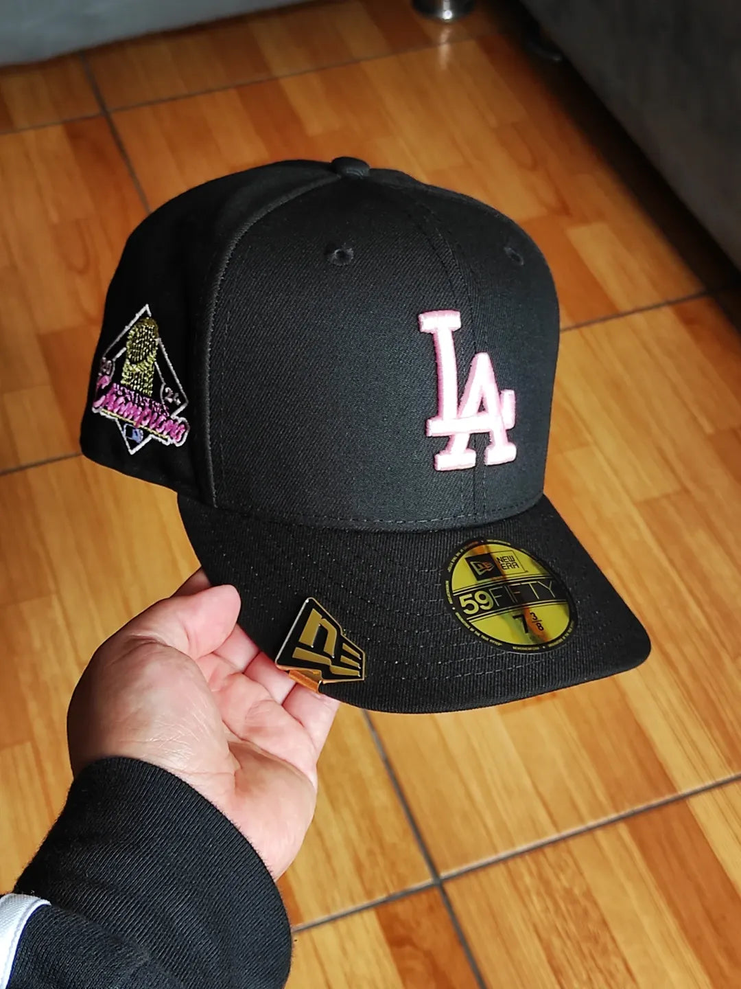 New Era Los Angeles Dodgers campeones de la Serie Mundial 2024 negra rosa 59fifty