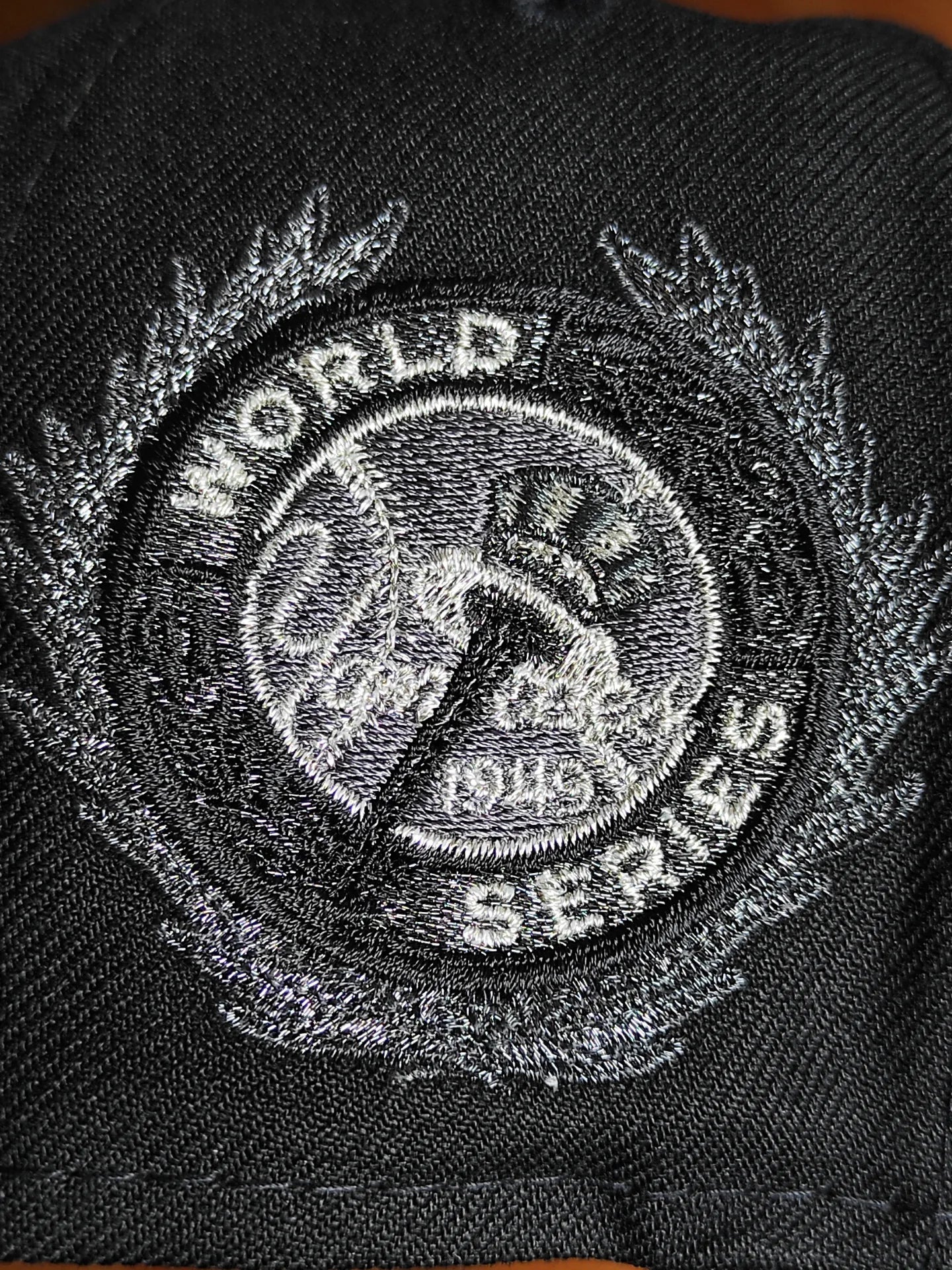 Gorra New Era 9Fifty snapback edición negra de los New York Yankees de la Serie Mundial de 1949