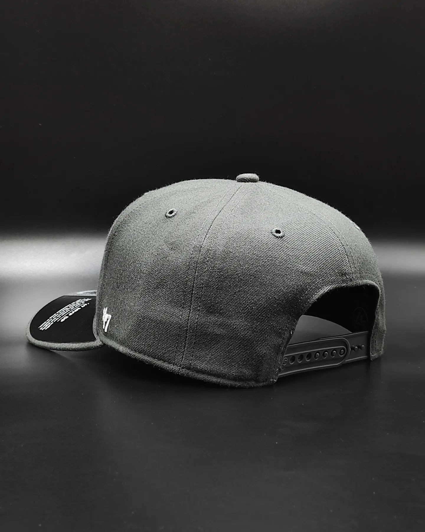 Gorra snapback 47brand New York Yankees Classic Cold Zone plomo