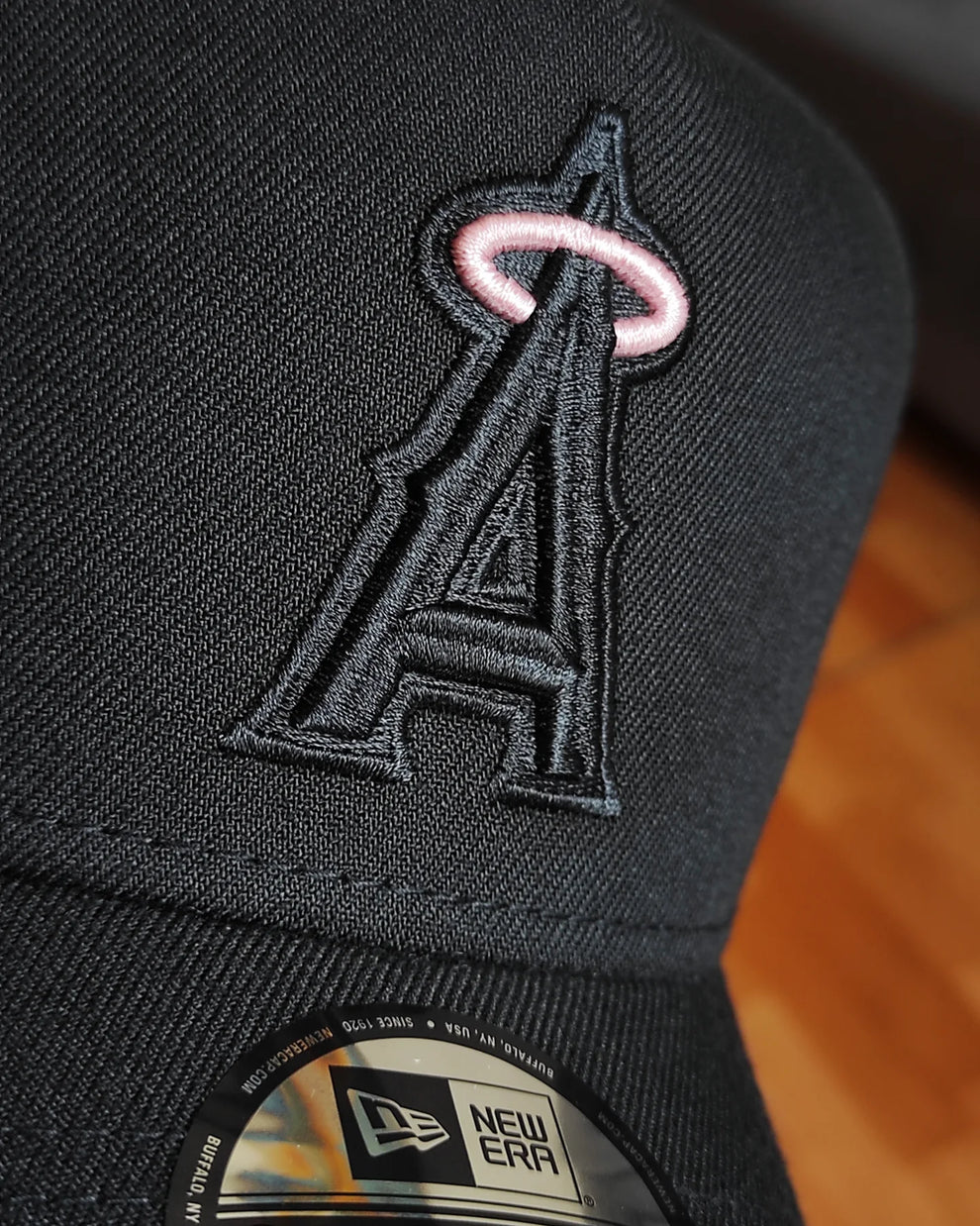 New Era Anaheim Angels 50th Anniversary Black uv pink 9Forty A-frame Snapback