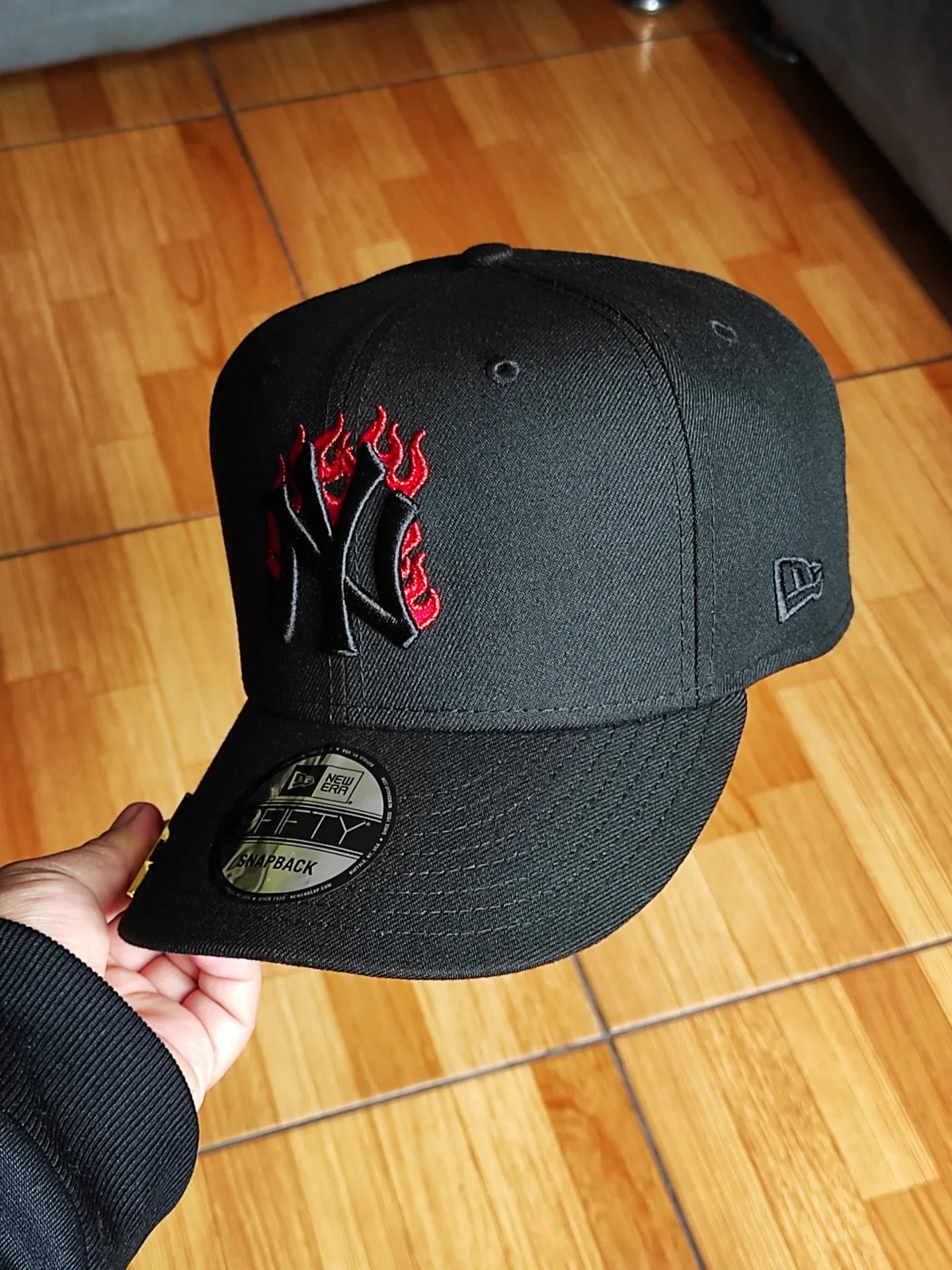 Gorra snapback 9FIFTY New Era New York Yankees llama 🔥 edición negra