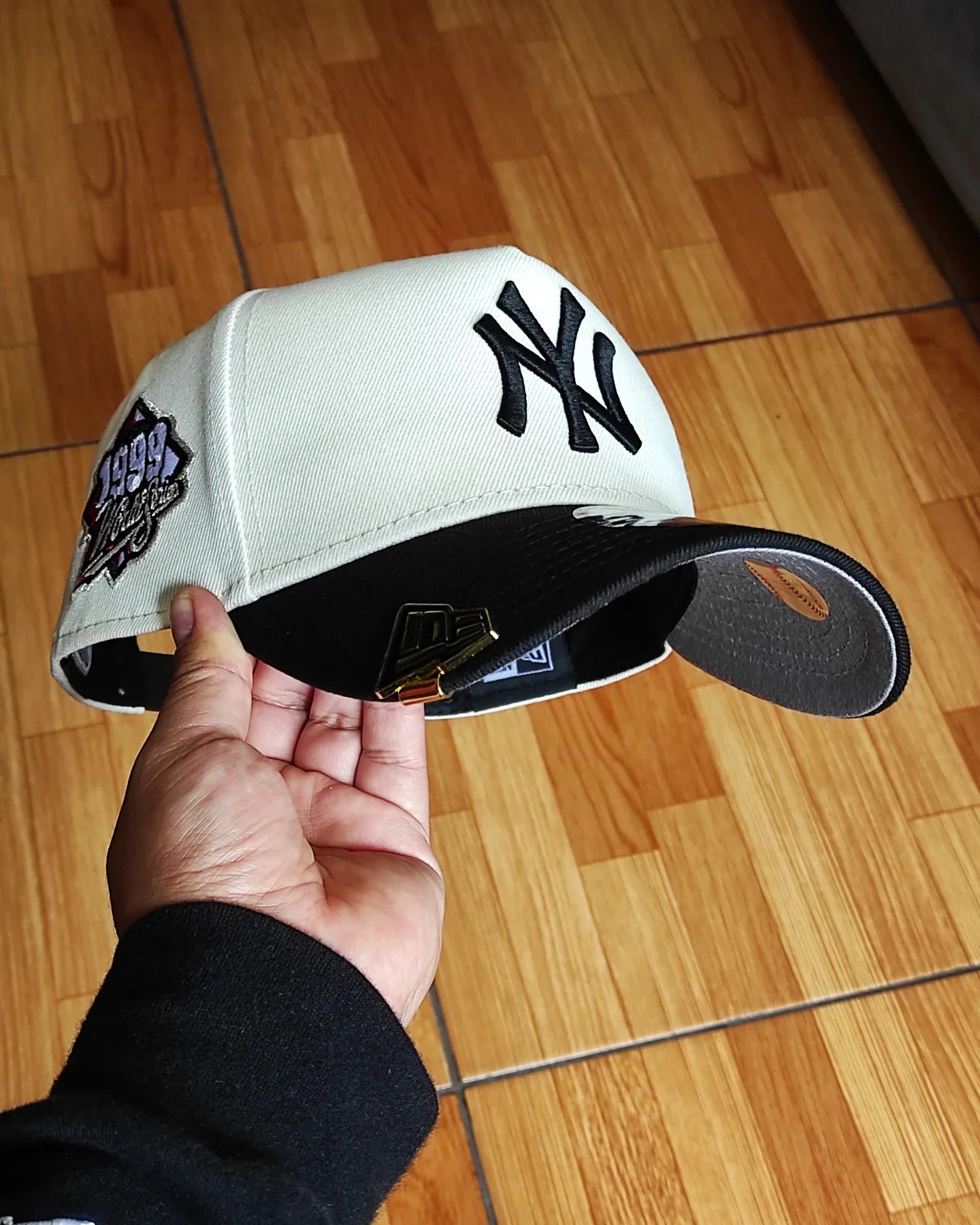 New Era New York Yankees Serie Mundial 1999 Cromado negro 9forty A-FRAME