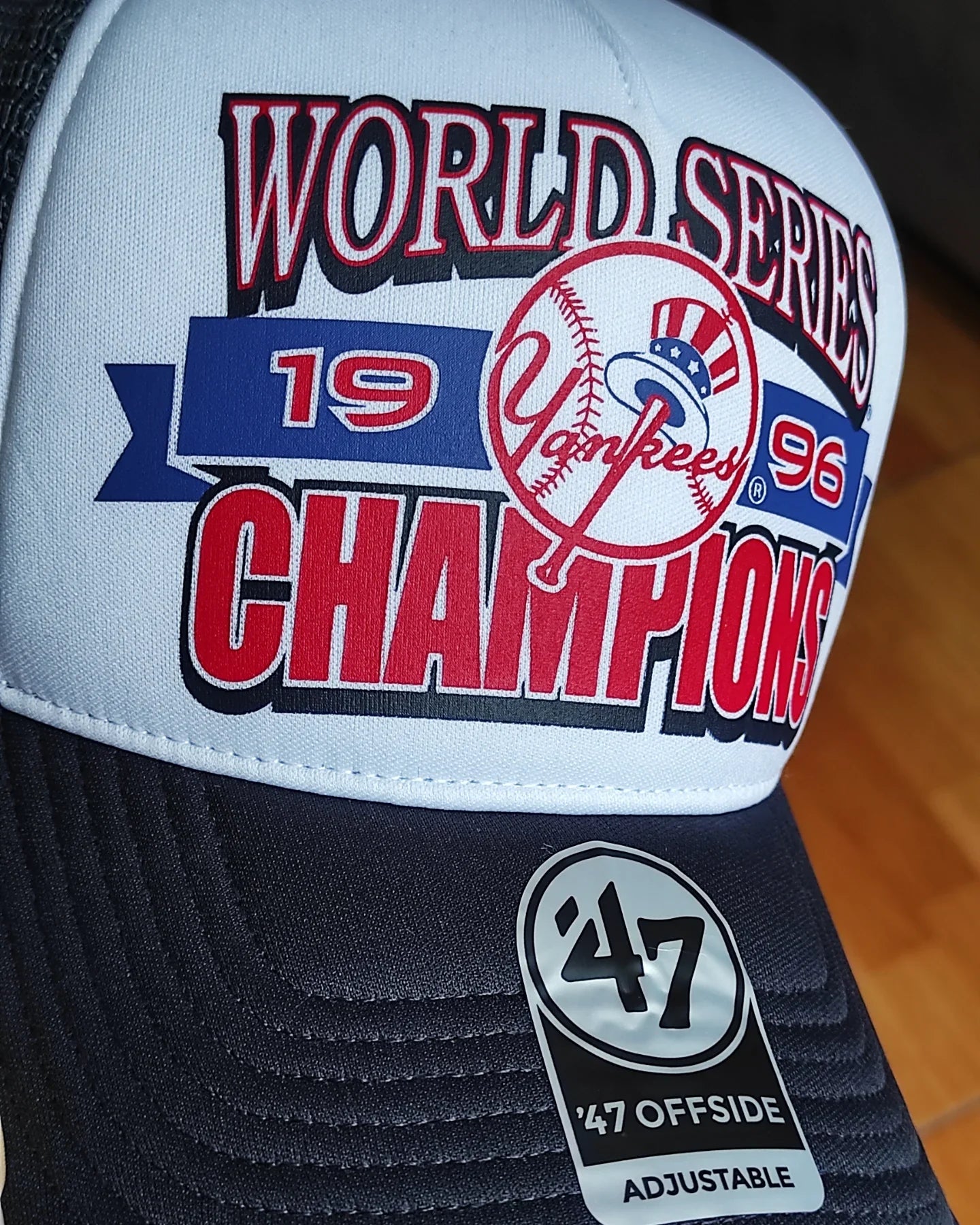Gorra trucker 47 Brand New York Yankees World Series azul marino con espuma y cierre a presión