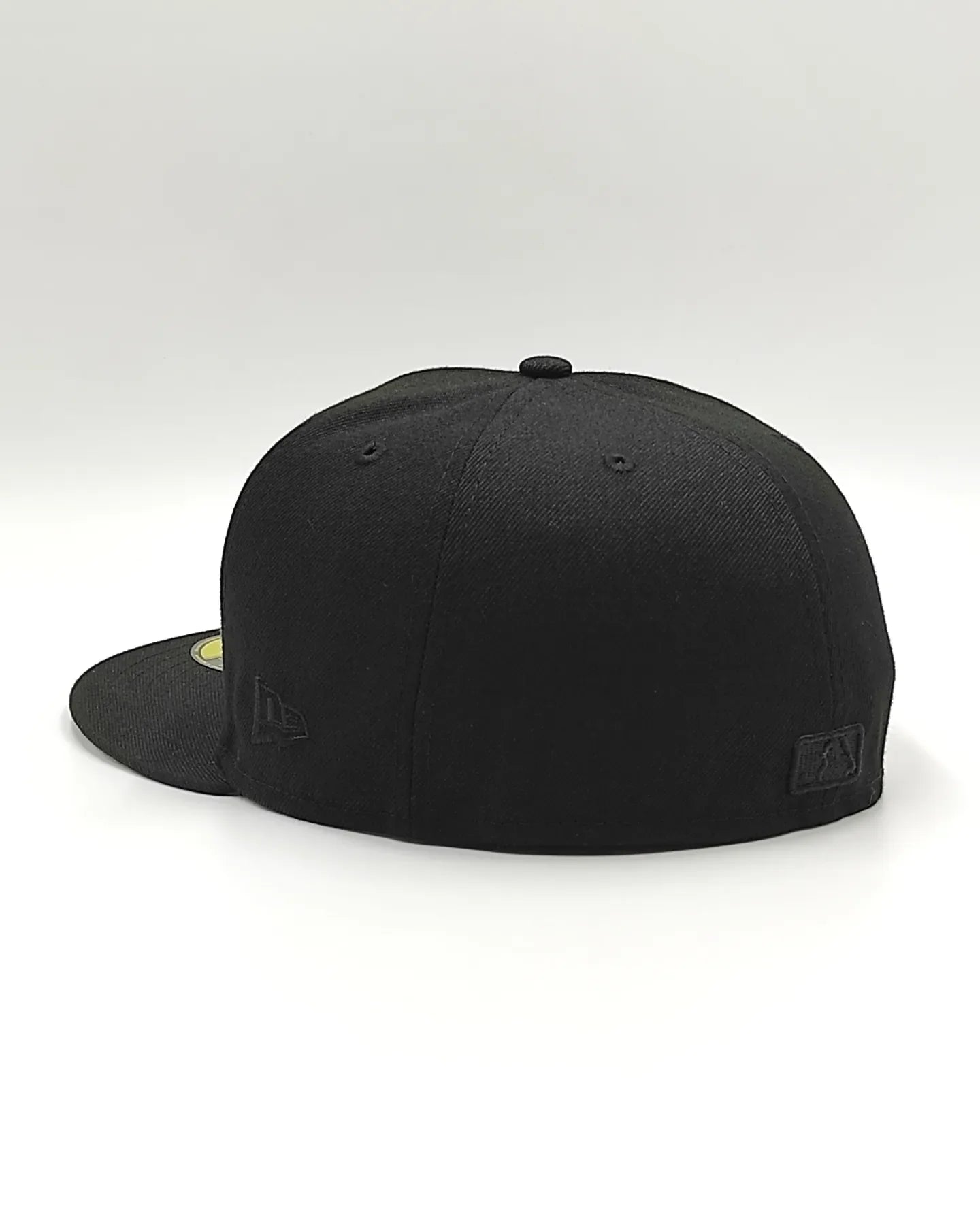 New Era Chicago White Sox negra sobre negra