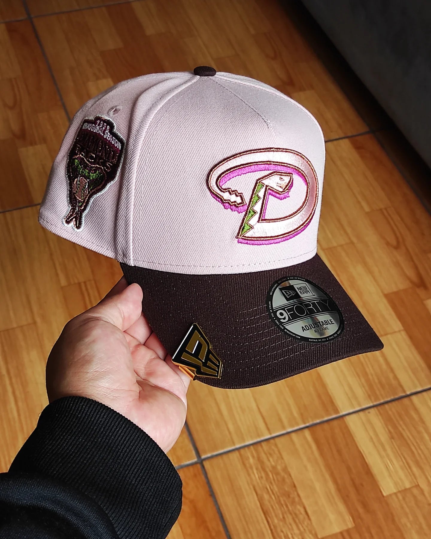 Gorra con broche New Era Arizona Diamondbacks de la temporada inaugural de 1998, rosa y marrón, modelo 9FORTY A Frame 🍨