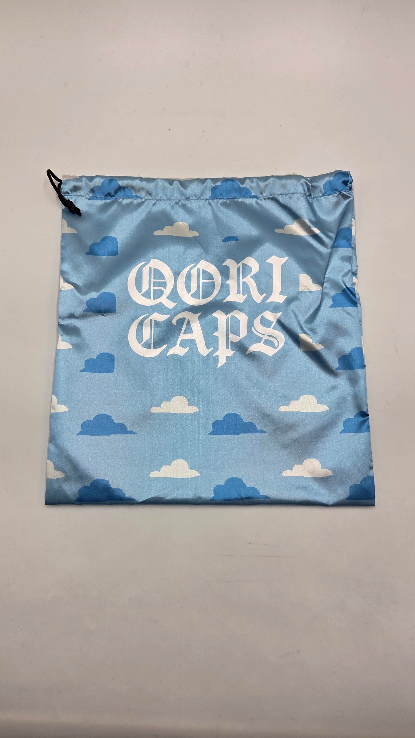 Gorra Qori Caps colección Cloud☁️ & Yankees🔥 a-frame Snapback