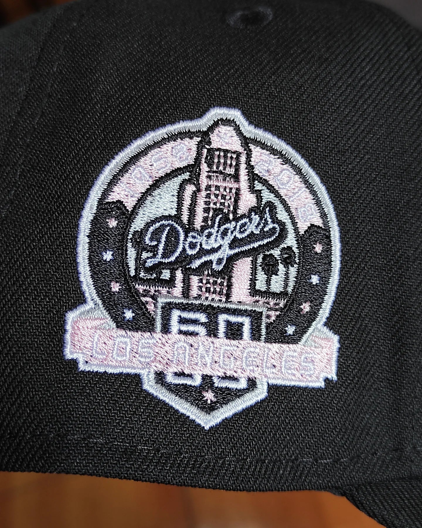 Gorra Snapback New Era Los Angeles Dodgers Negra/Rosa 60 Aniversario 9Forty A-Frame