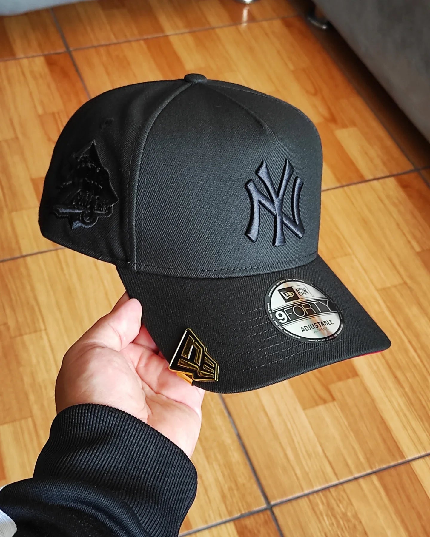 New Era New York Yankees Serie Mundial 1999 negro rojo 9FORTY A-FRAME