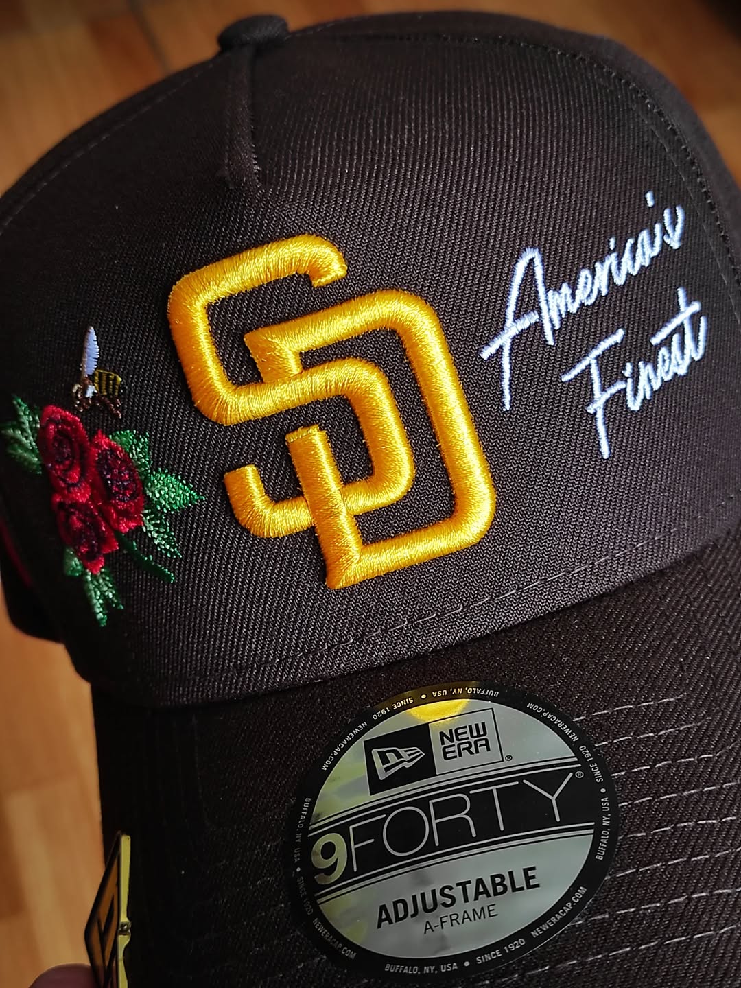 Gorra New Era San Diego Padres 'One ♥️' 9FORTY A-Frame con broche ajustable
