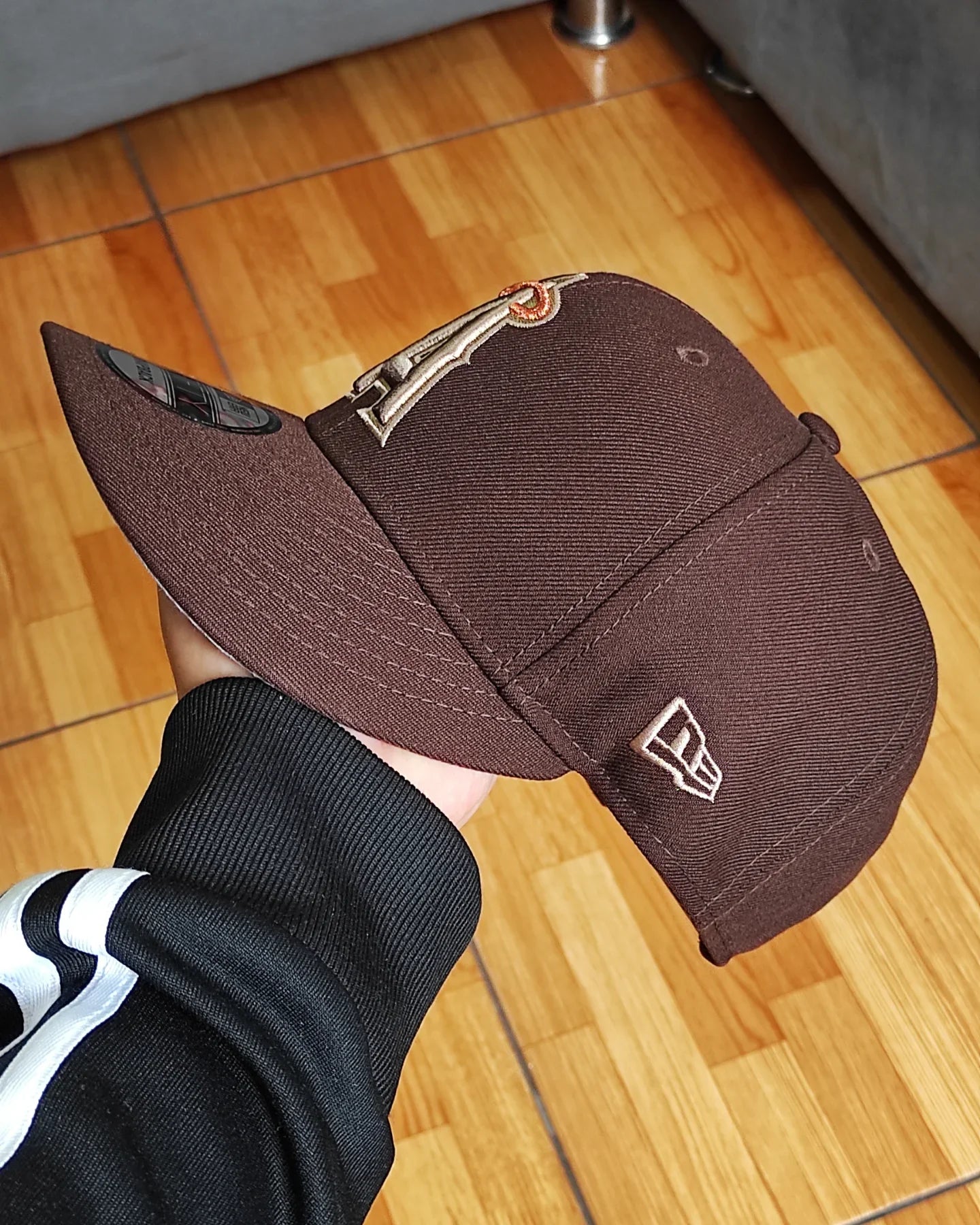 New Era Los Angeles Angels marrón oscuro  Bottom 50th Anniversary Side Patch 9Fifty New Era Snapback