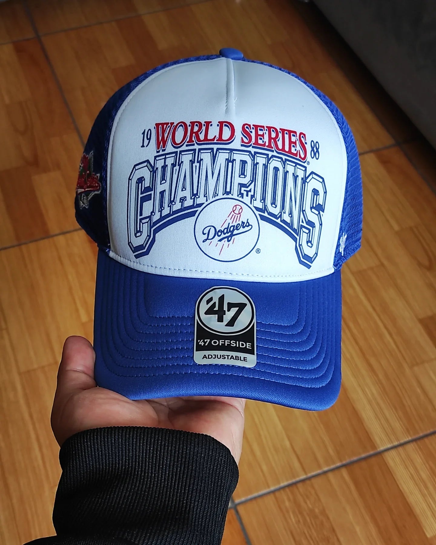 Gorra camionera snapback de espuma 47Brand Los Angeles Dodgers blanca azul World Series