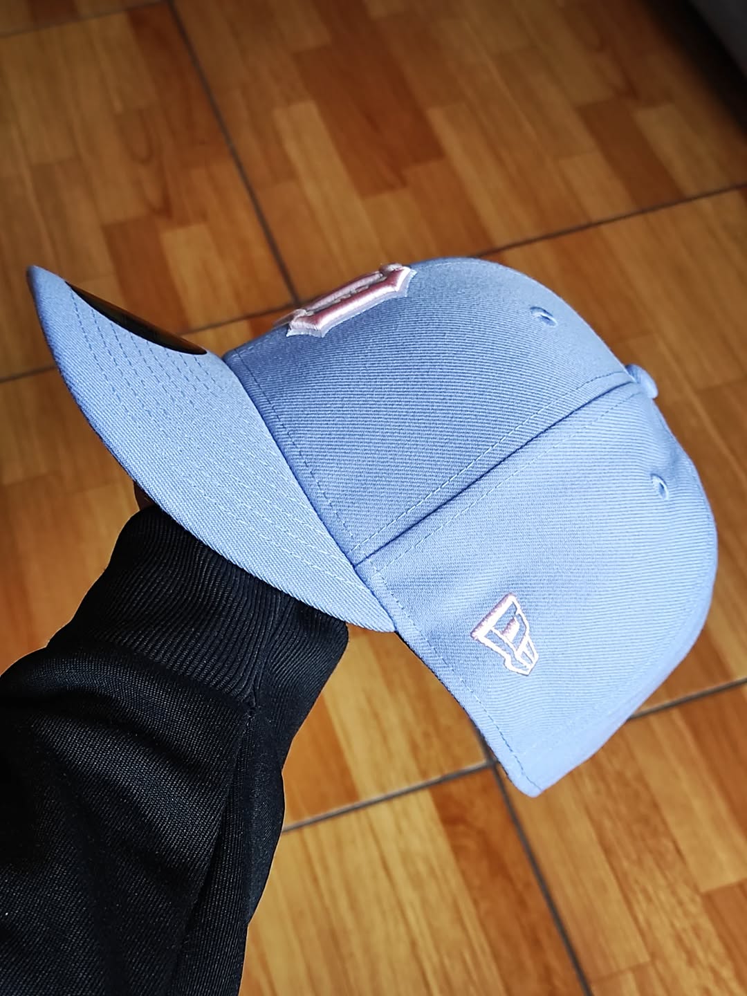 Gorra Ajustada 59FIFTY MLB Detroit Tigers Pastel Púrpura New Era