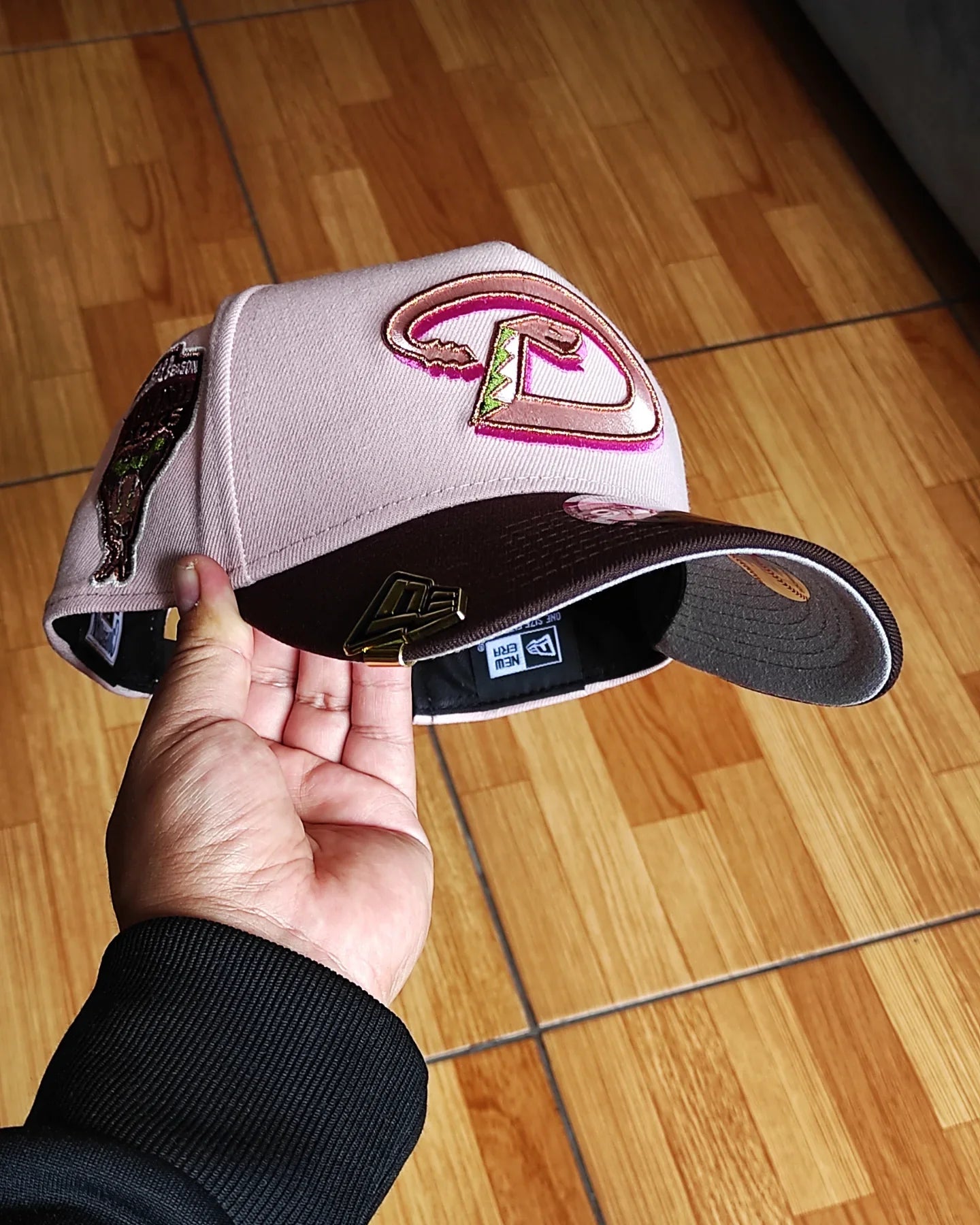 Gorra con broche New Era Arizona Diamondbacks de la temporada inaugural de 1998, rosa y marrón, modelo 9FORTY A Frame 🍨
