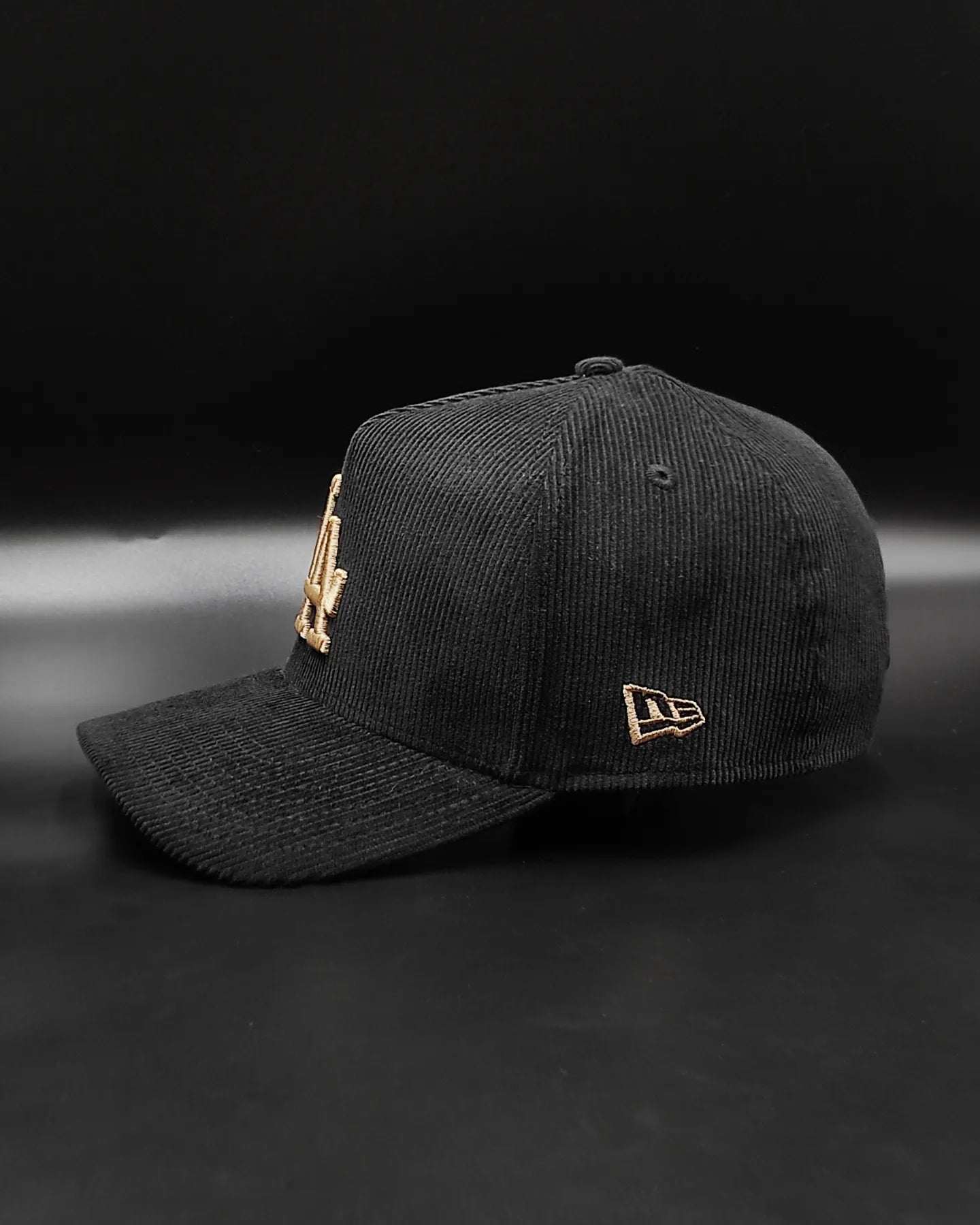Gorra ajustable 9 Forty A-FRAME de pana negra "Corduroy Black" de los New Era Los Angeles Dodgers