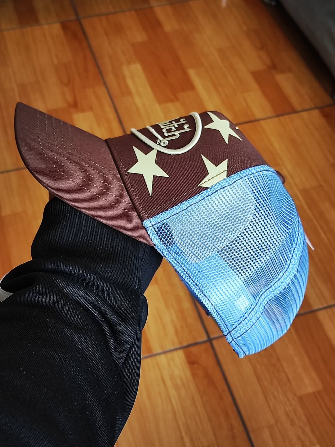 Gorra de camionero marrón con estrella holandesa ⭐️