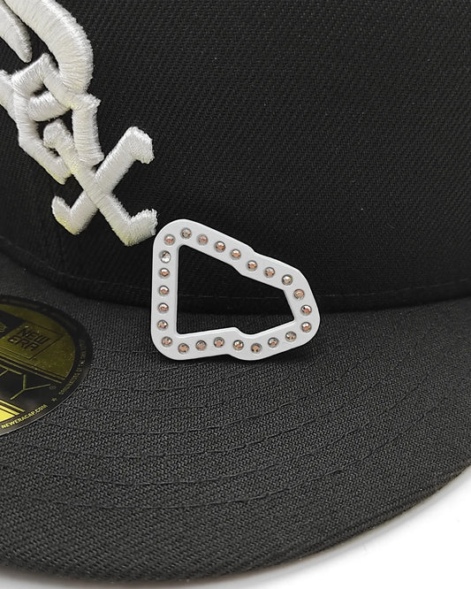 Pin circón New Era Flag