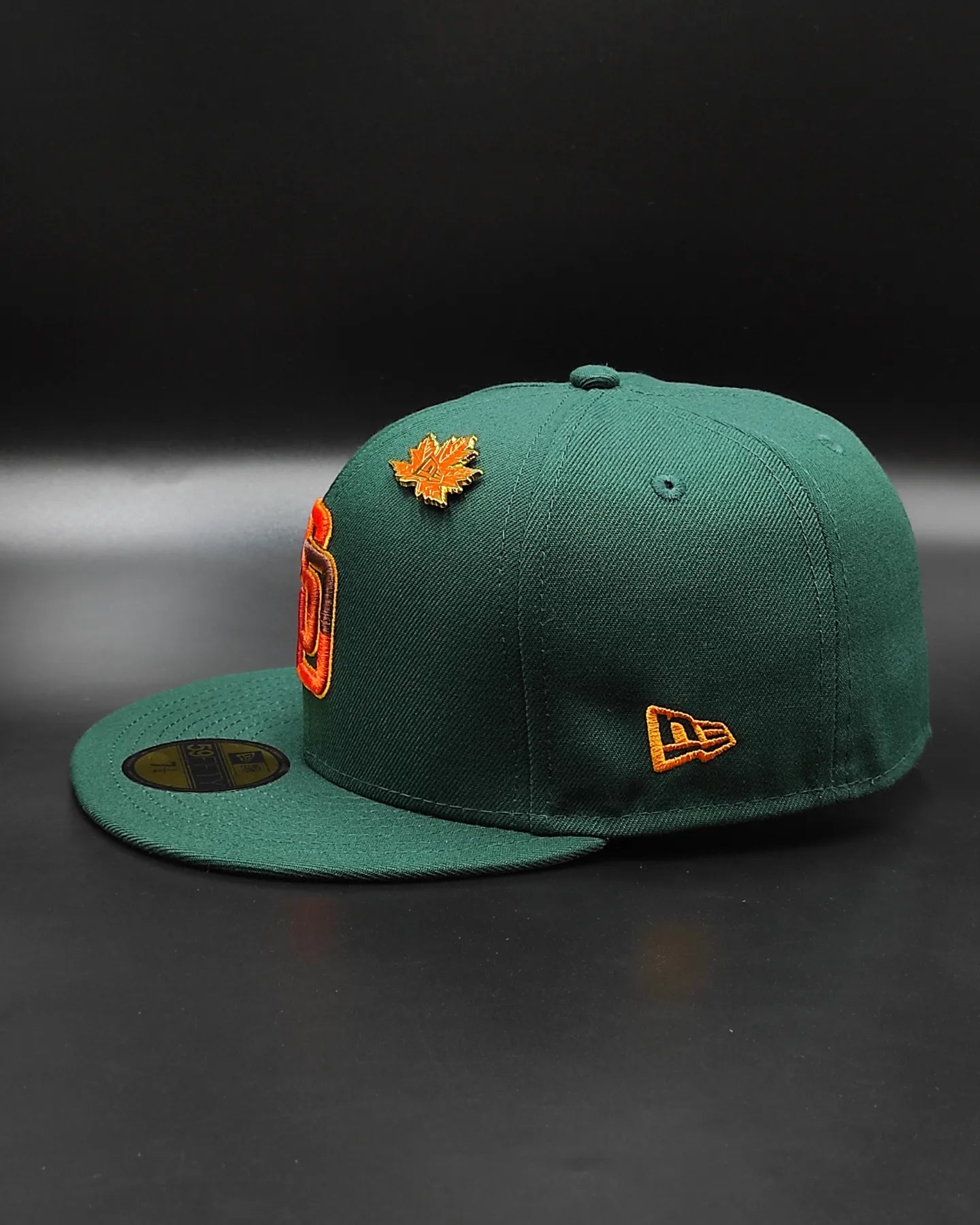New Era 59fifty San Diego Padres MLB colección LEAFY 🍁