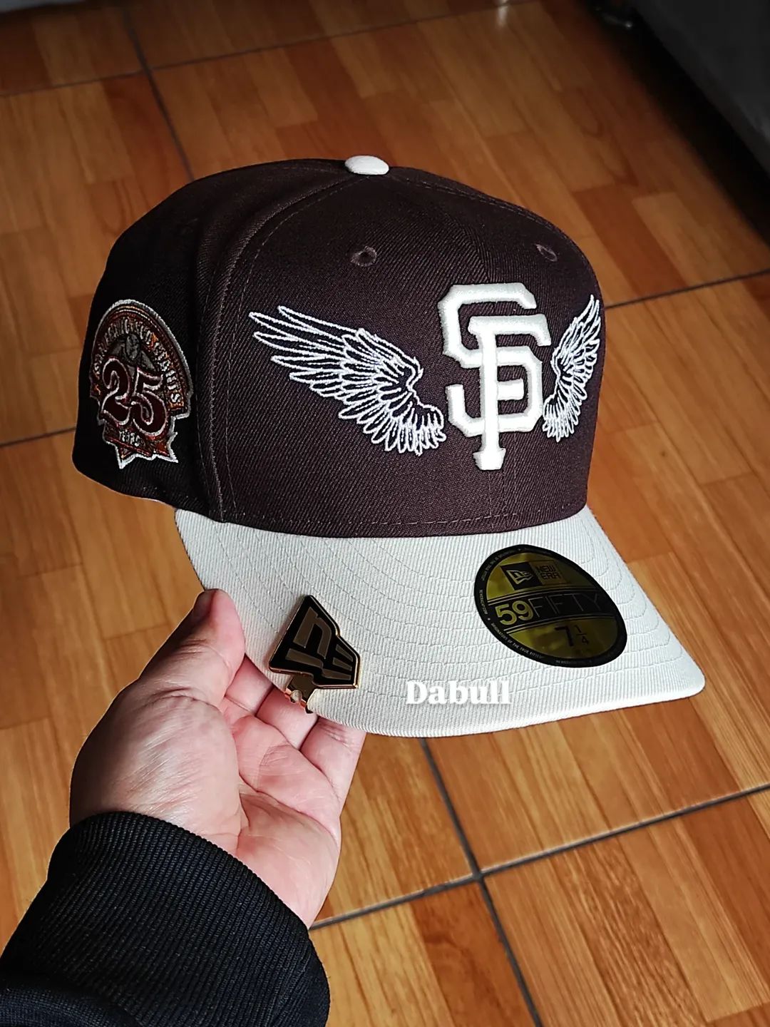 Gorra San Francisco Giants MLB Team Wings 59FIFTY Ajustada Marrón Oscuro