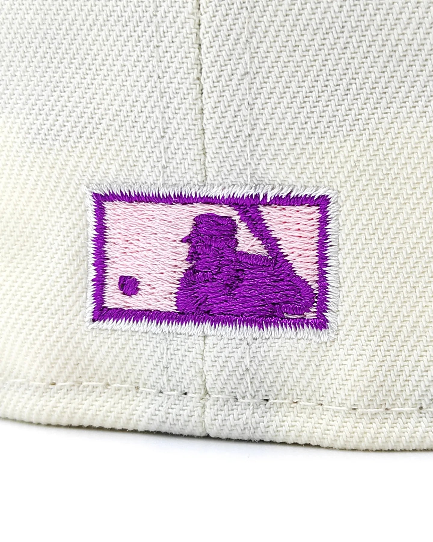Gorra ajustada 59fifty de edición Prime con cúpula color crema por el 25.º aniversario de los Oakland Athletics de New Era