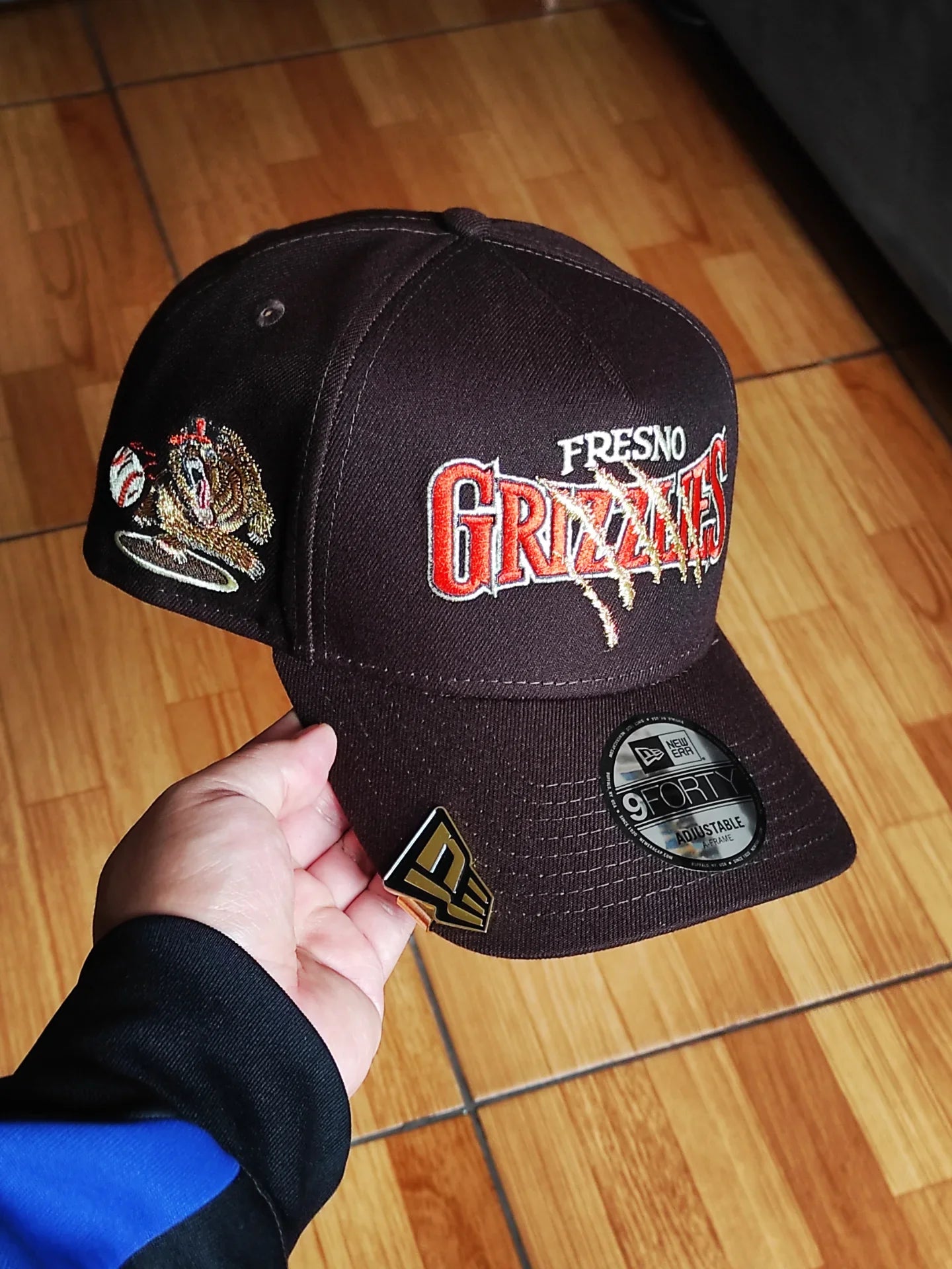 New Era Gorra de broche ajustable 9Forty A Frame Fresno Grizzlies Burnt Wood