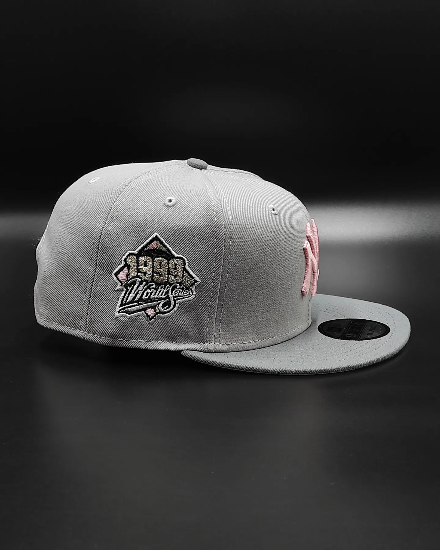New Era New York Yankees Serie Mundial 1999 gris rosa gorra 9 FIFTY Snapback