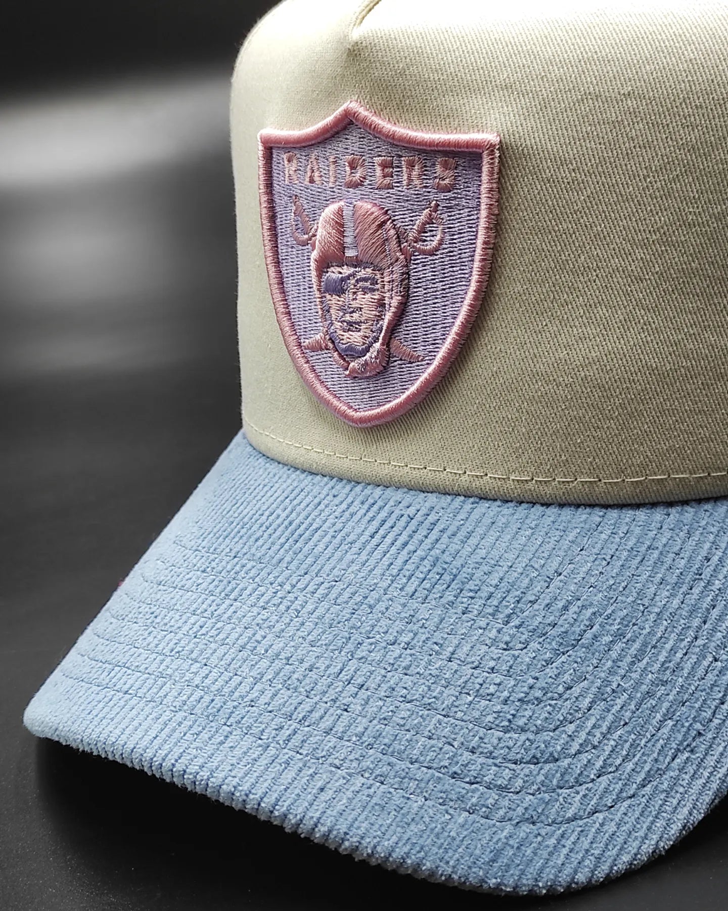 Gorra Snapback A-Frame 9FORTY 'Corduroy' de los Oakland Raiders de New Era