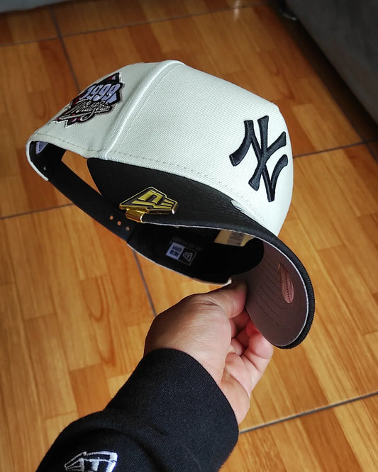 New Era New York Yankees Serie Mundial 1999 Cromado negro 9forty A-FRAME