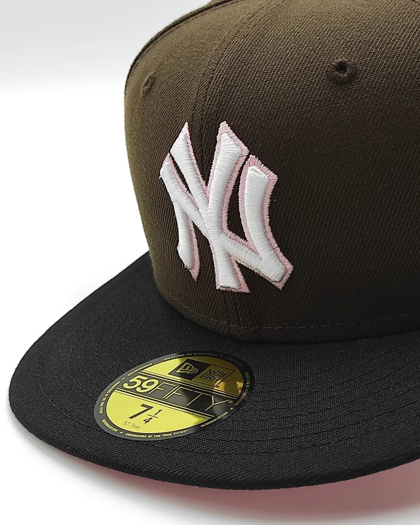 Gorra ajustada 59fifty New Era New York Yankees, edición bicolor marrón, temporada inaugural 2009
