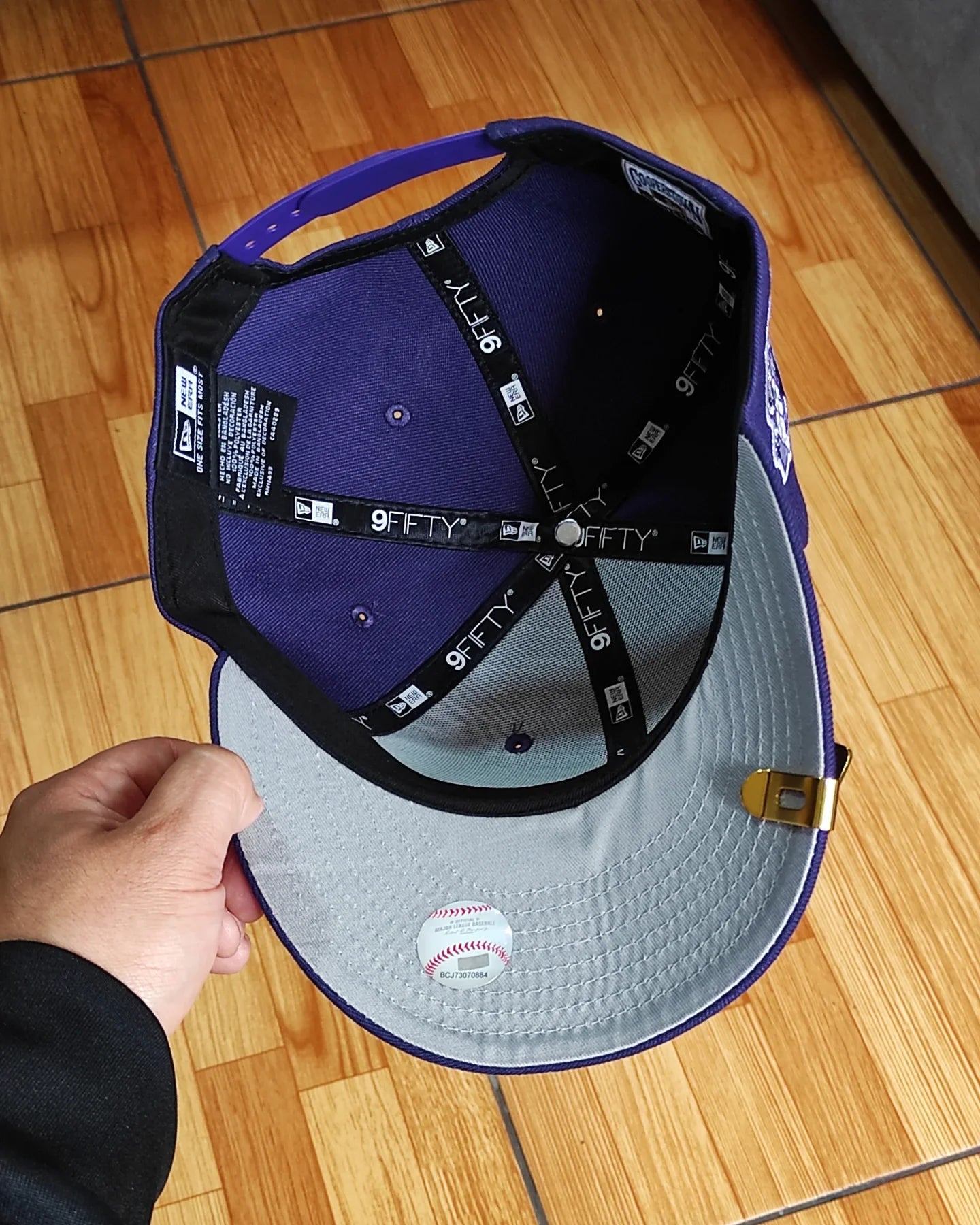 Gorra snapback 9FIFTY morada de los New York Yankees de la Serie Mundial de 1999 de New Era