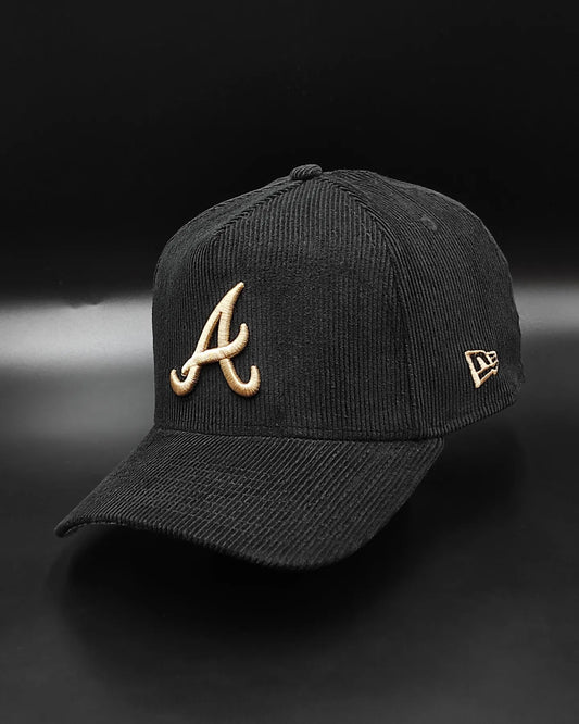 Gorra New Era Atlanta Braves "Corduroy Black" 9 Forty A-FRAME con cierre a presión