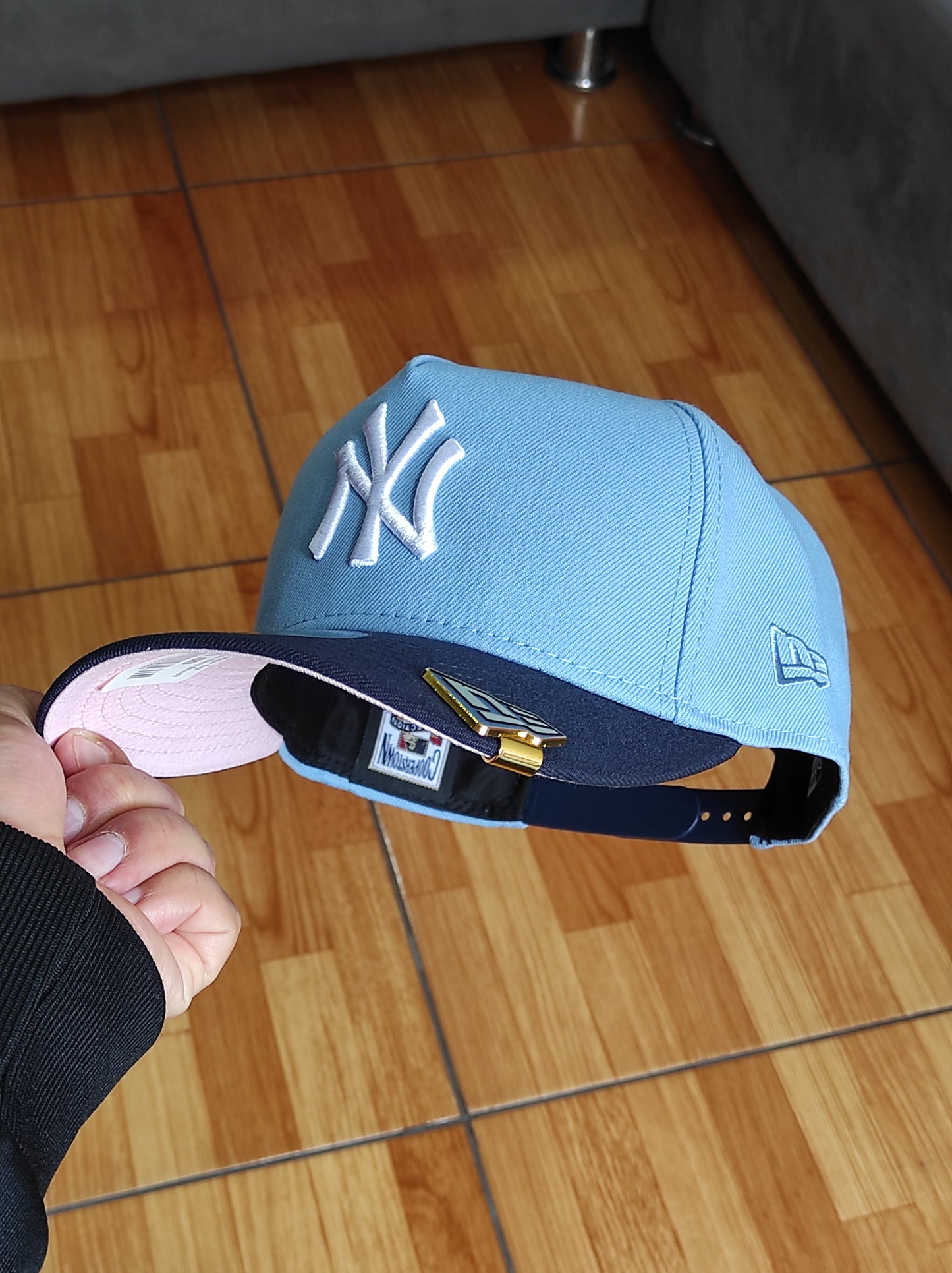 New Era New York Yankees Serie Mundial 1999 AZUL/Celeste Bicolor 9FIFTY A-FRAME Snapback