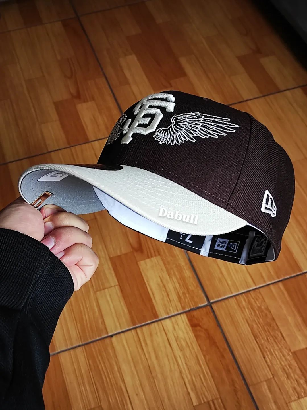 Gorra San Francisco Giants MLB Team Wings 59FIFTY Ajustada Marrón Oscuro