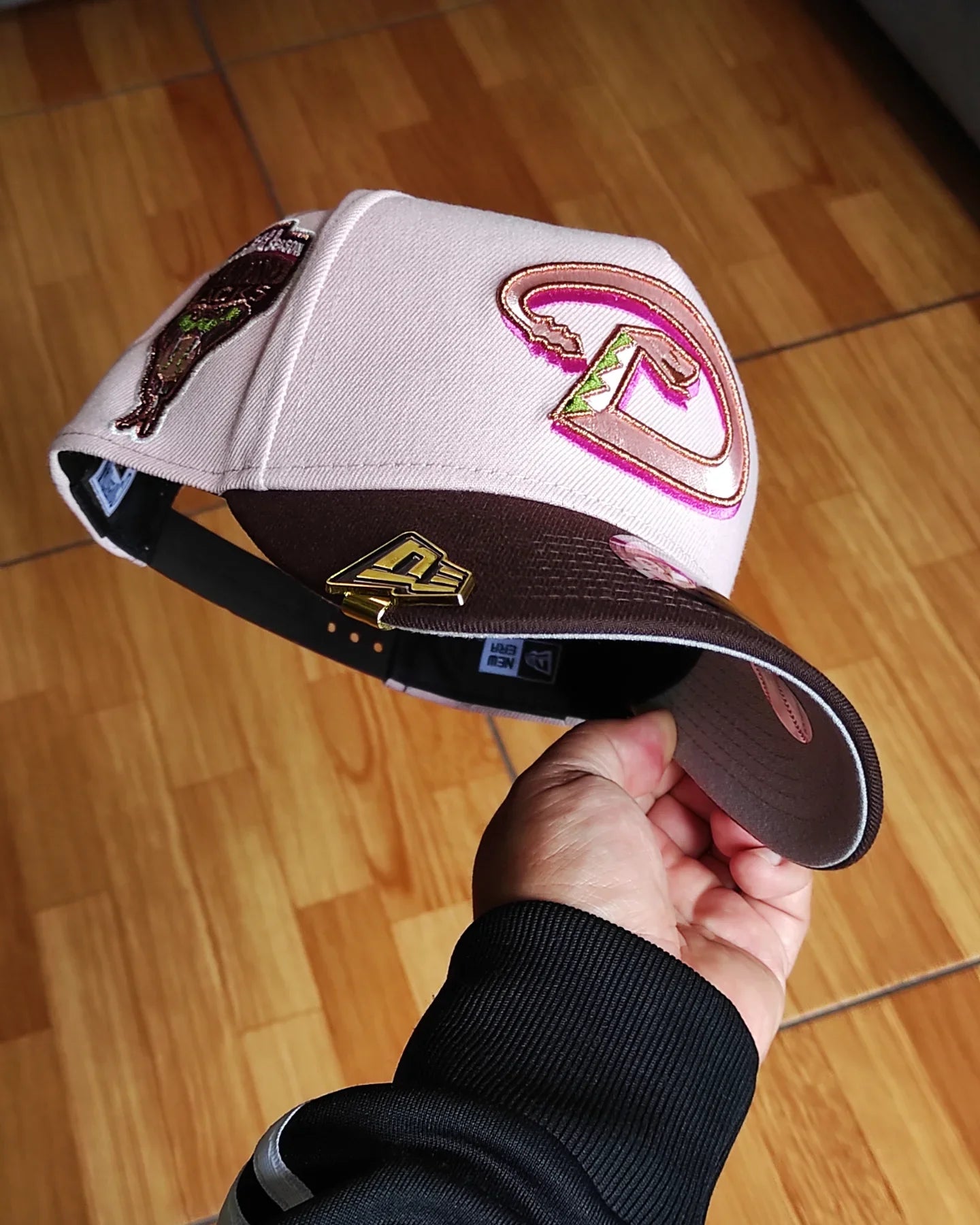 Gorra con broche New Era Arizona Diamondbacks de la temporada inaugural de 1998, rosa y marrón, modelo 9FORTY A Frame 🍨