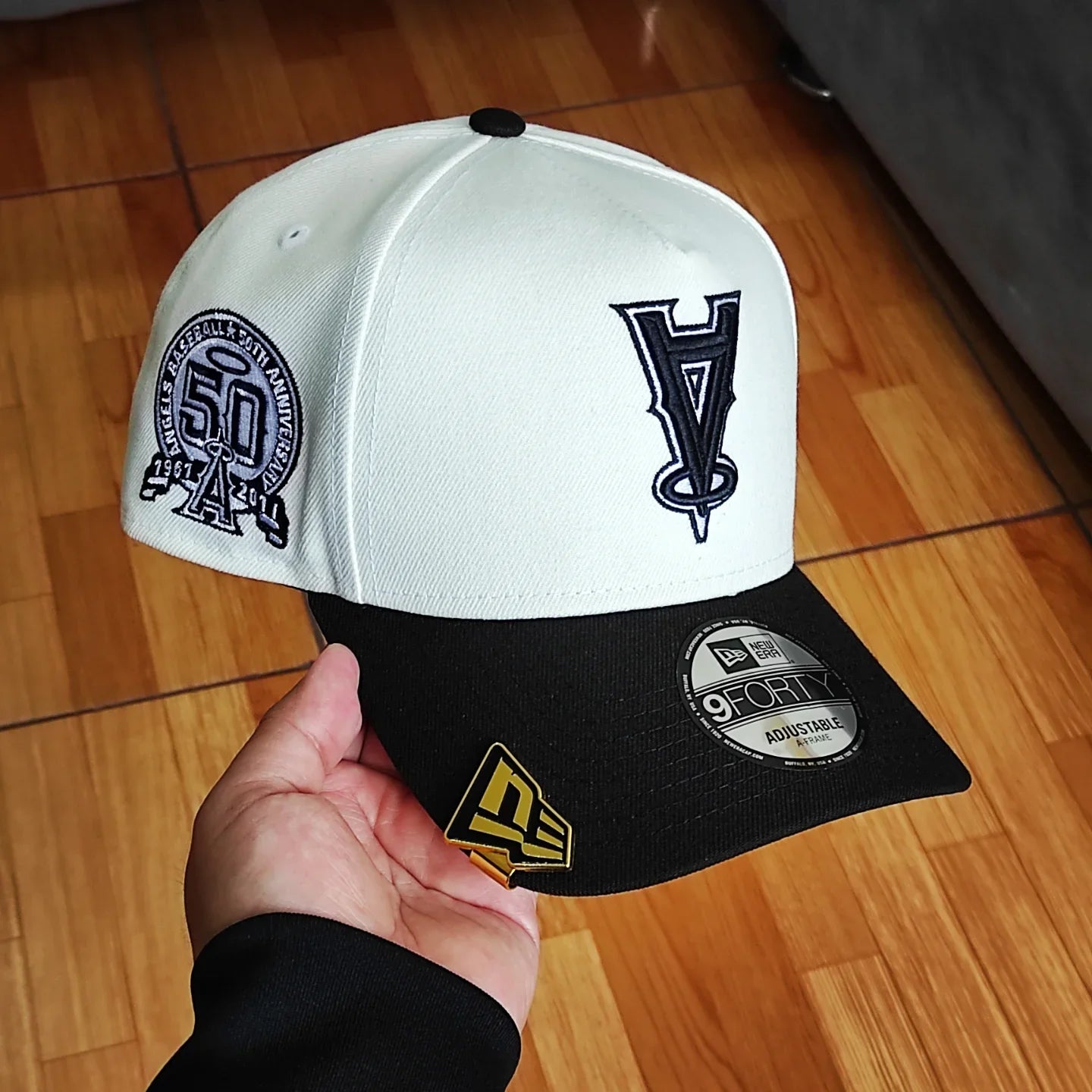 Gorra Snapback New Era Anaheim Angels Upside Down Chrome Black 2 Tone 50 Aniversario 9Forty A-Frame