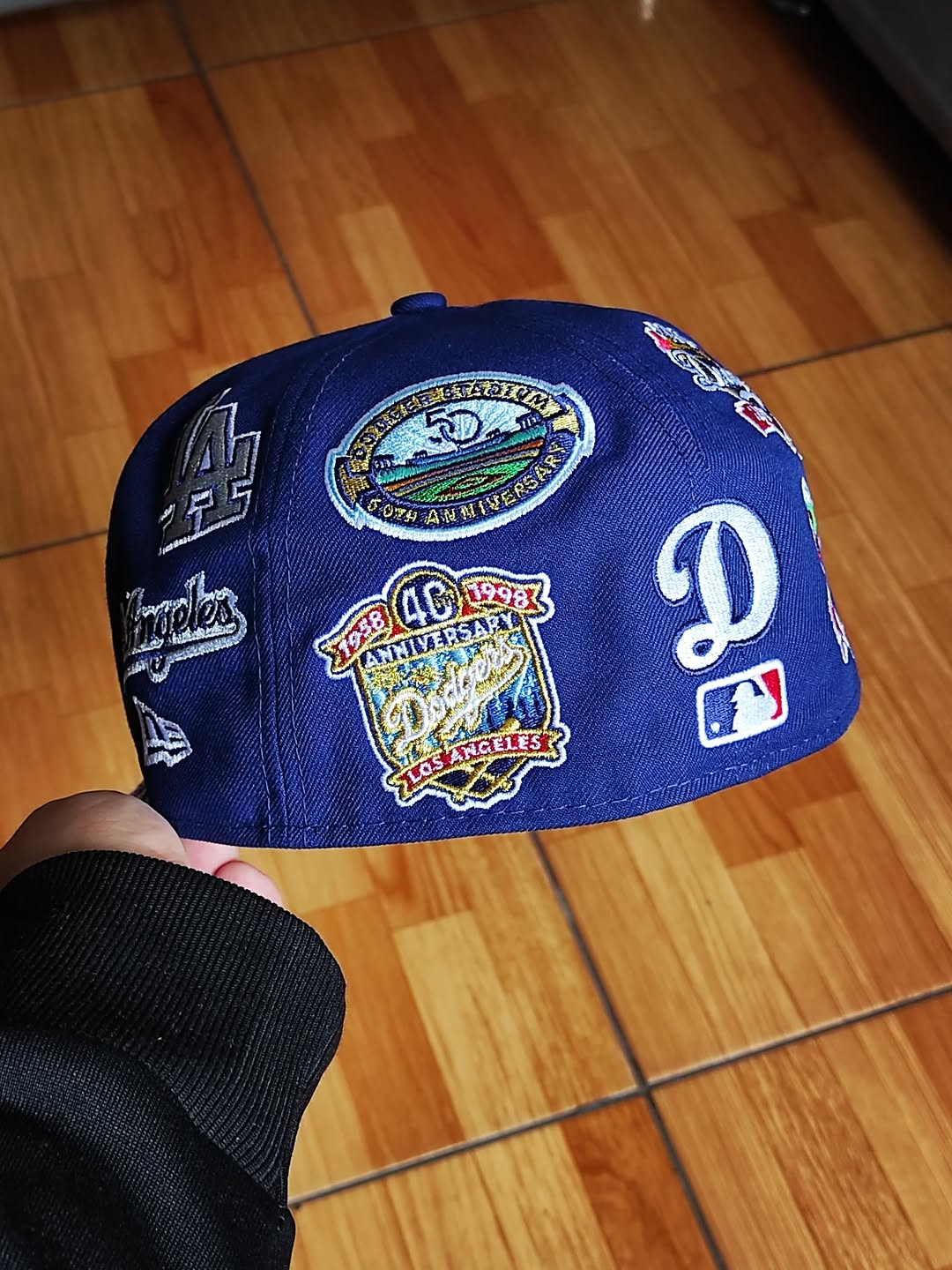Gorra ajustada 59FIFTY de New Era de Los Angeles Dodgers con diseño estampado en toda la superficie
