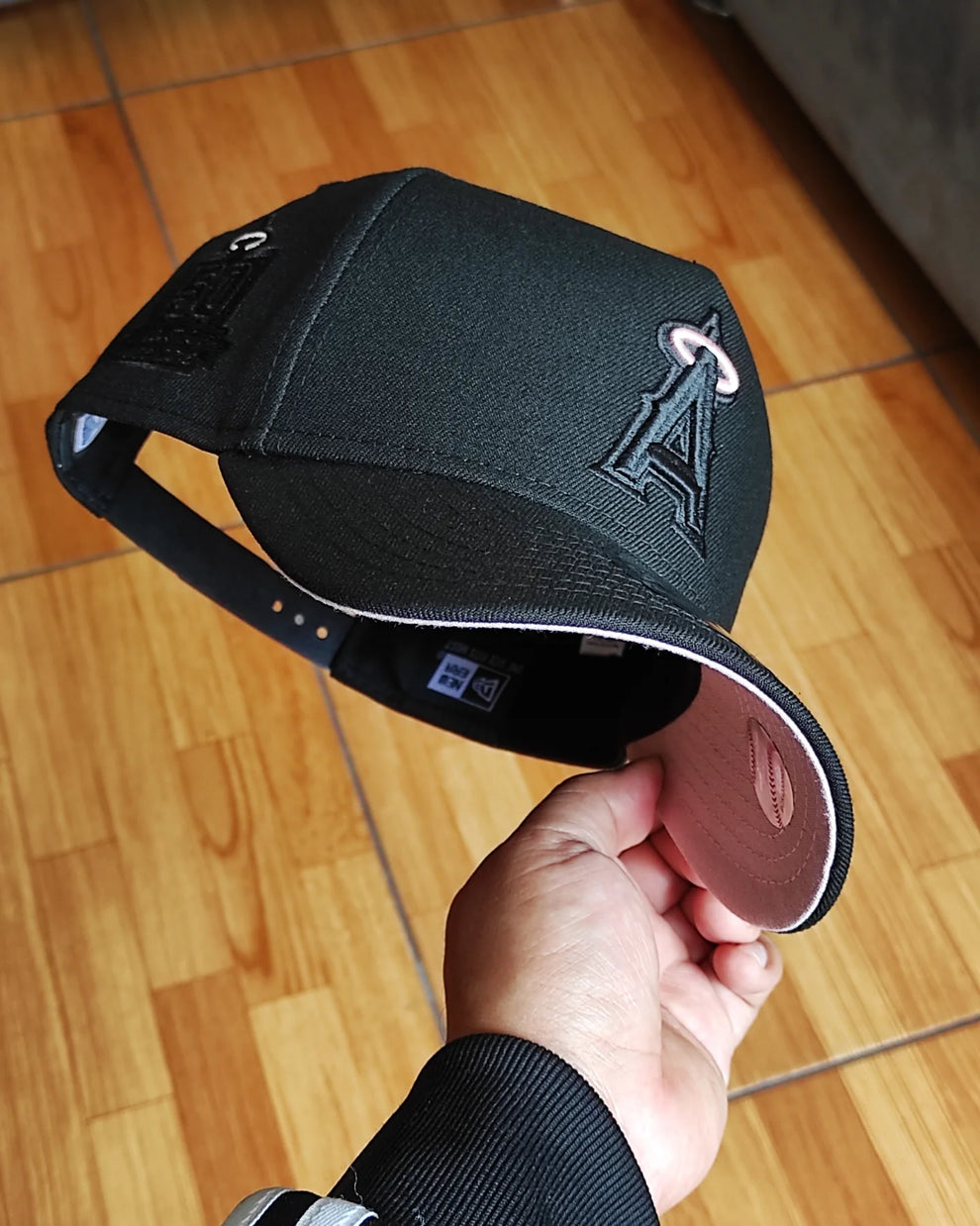 New Era Anaheim Angels 50th Anniversary Black uv pink 9Forty A-frame Snapback